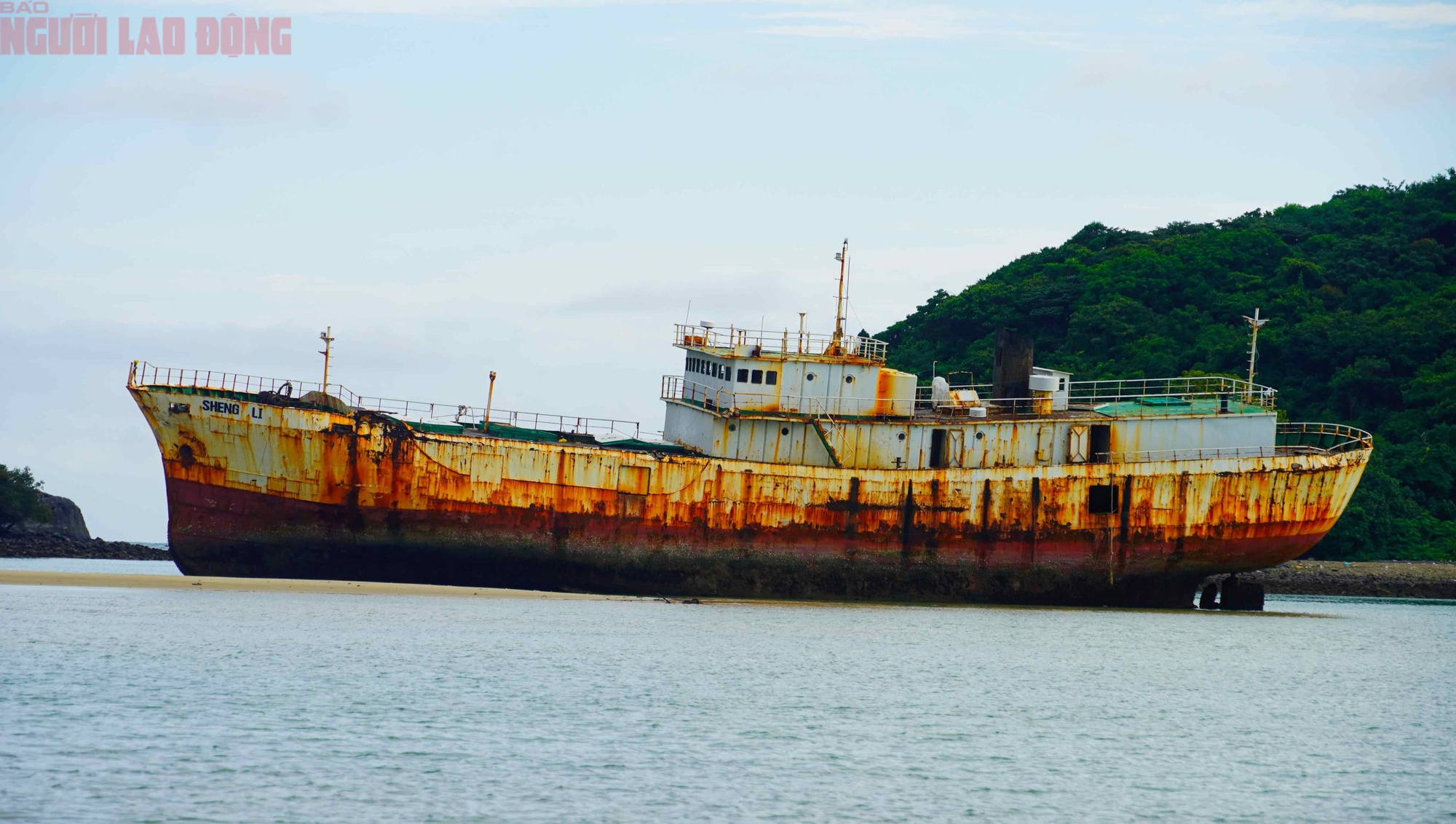 Tàu "Sheng Li" rời Côn Đảo, khép lại hành trình con tàu bỏ hoang từng gây sốt mạng xã hội - Ảnh 5.