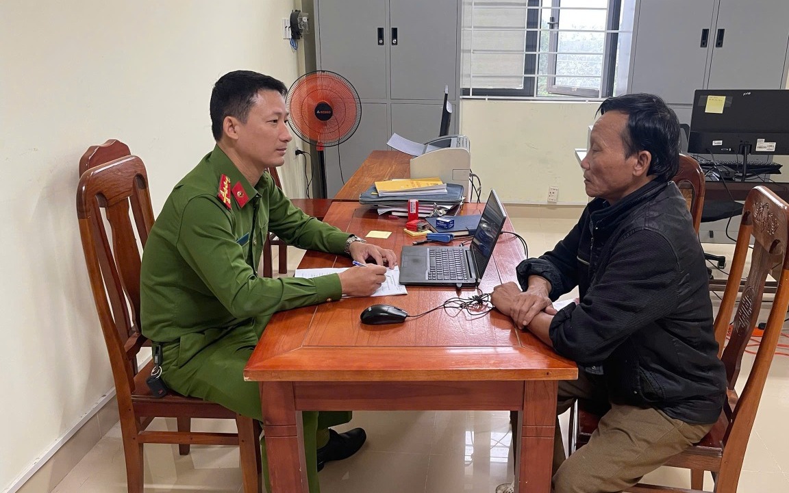 Đối tượng truy nã nguy hiểm Võ Hữu Chiến đã ra đầu thú