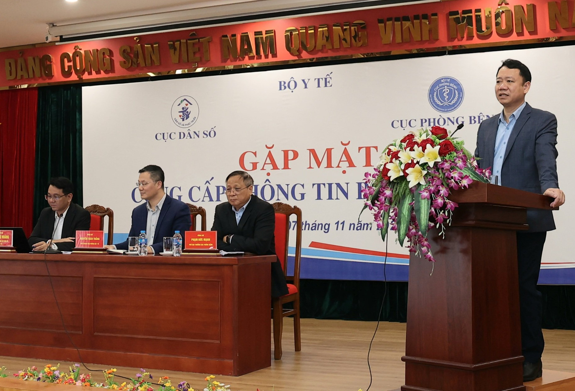 L&agrave;m r&otilde; th&ocirc;ng tin "đ&agrave;n &ocirc;ng hai con, chưa vợ được mua nh&agrave; ở x&atilde; hội" - Ảnh 1.
