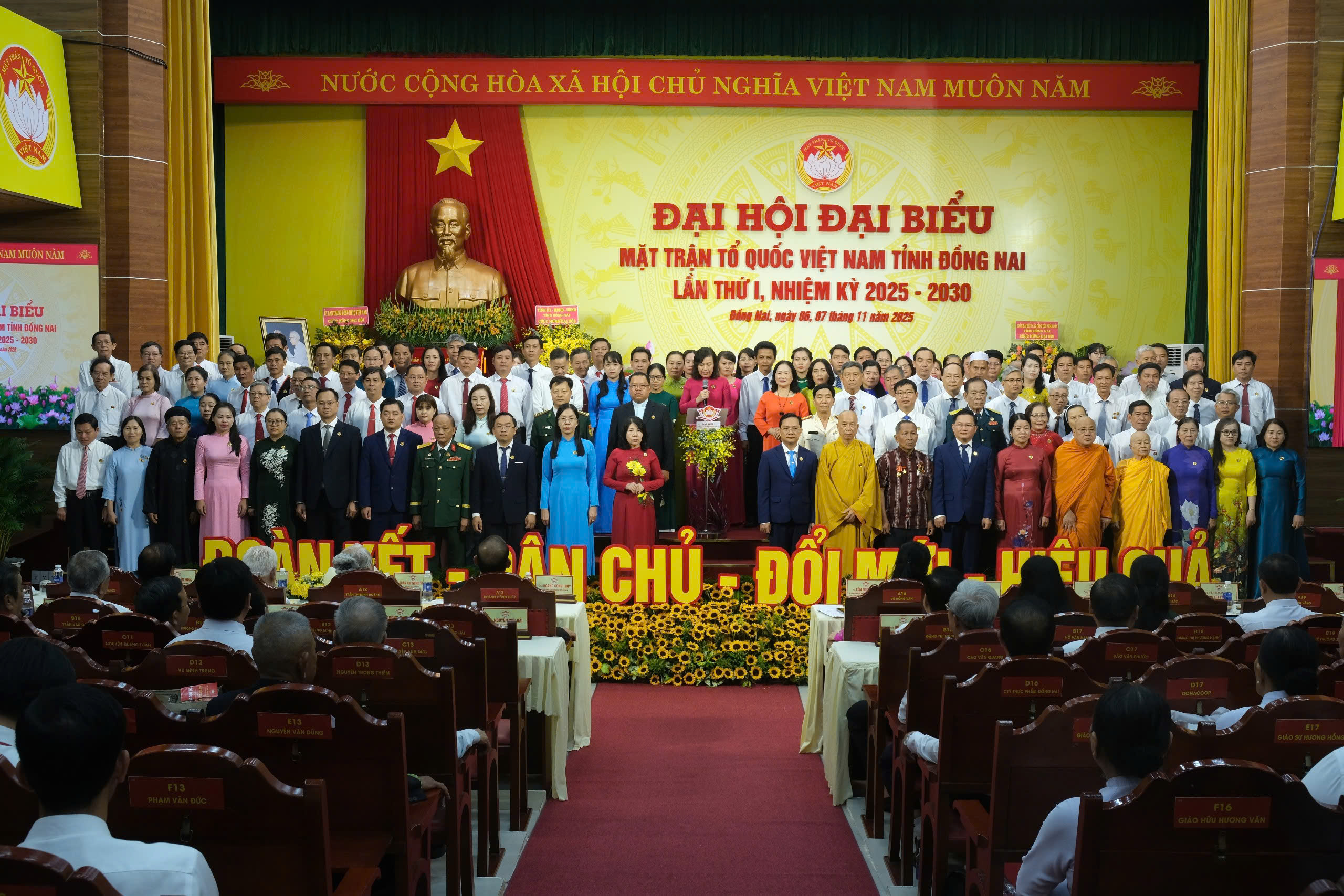 Đại hội MTTQ Việt Nam tỉnh Đồng Nai lần thứ I: Đo&agrave;n kết - D&acirc;n chủ - Đổi mới - Hiện đại - Ảnh 8.