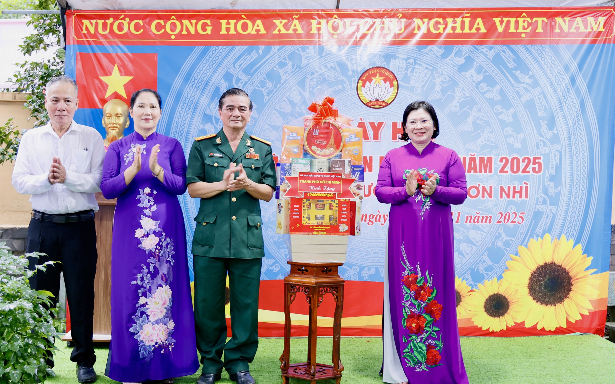 Phát huy tinh thần tự quản để xây dựng khu dân cư đoàn kết, ấm no