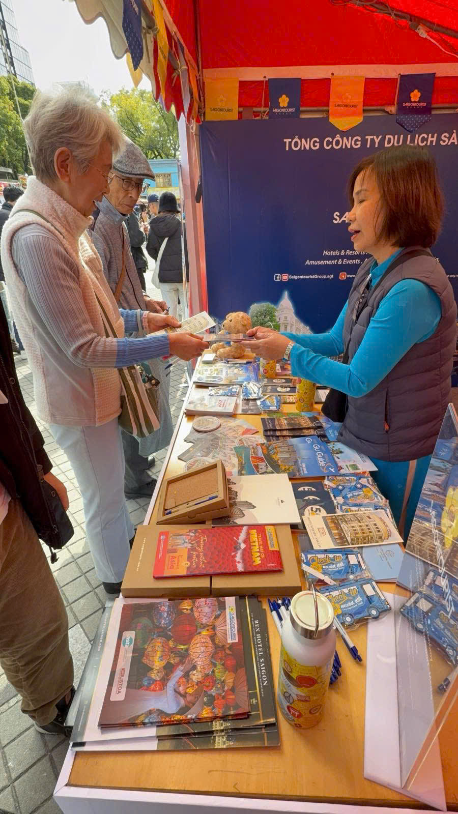 Saigontourist Group đẩy mạnh quảng b&aacute; du lịch tại Lễ hội Việt Nam - TP HCM ở Aichi, Nhật Bản  - Ảnh 4.