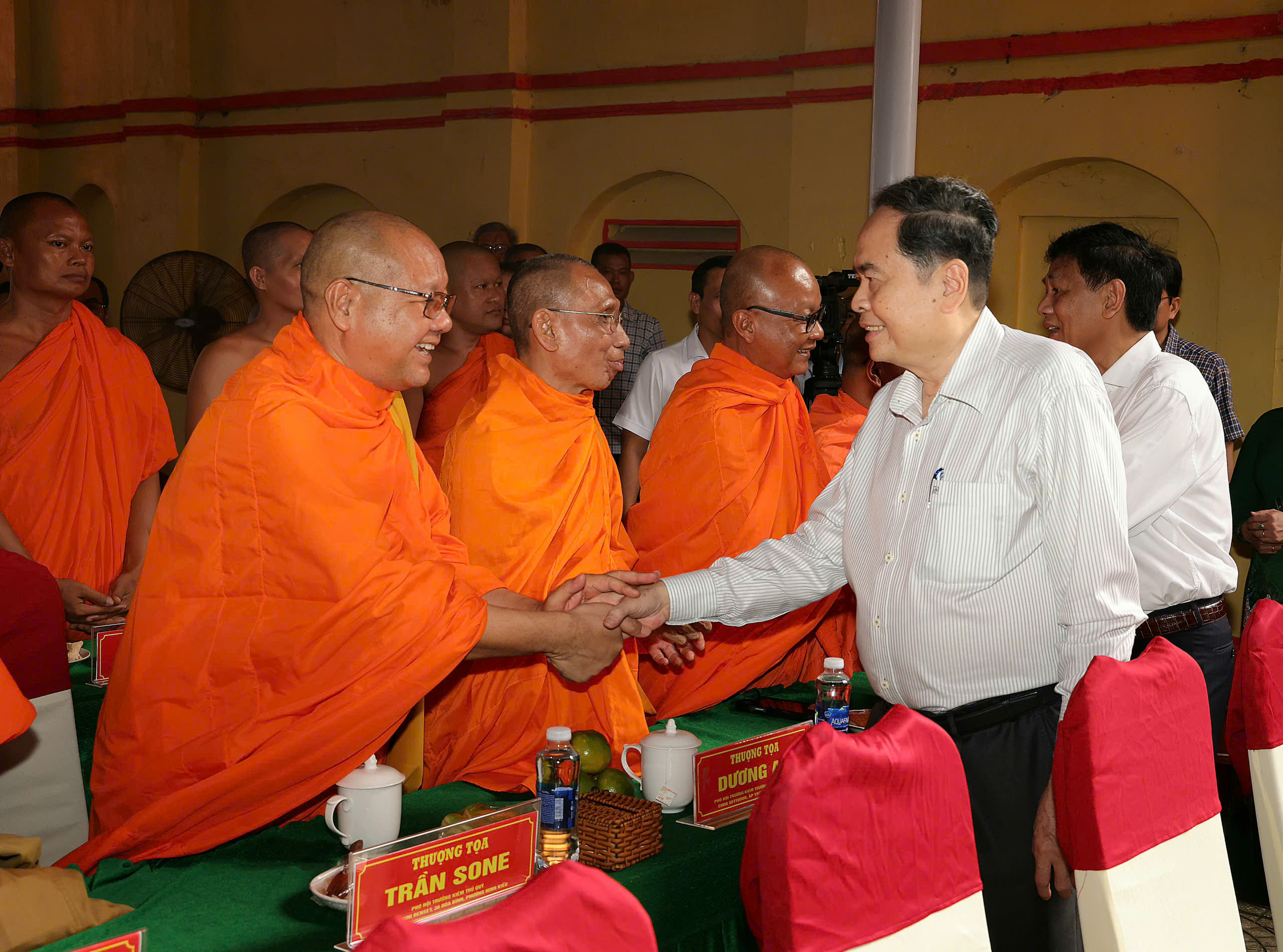 Chủ tịch Quốc hội Trần Thanh Mẫn: Ấp mạnh , xã mạnh thì thành phố mới mạnh - Ảnh 2.