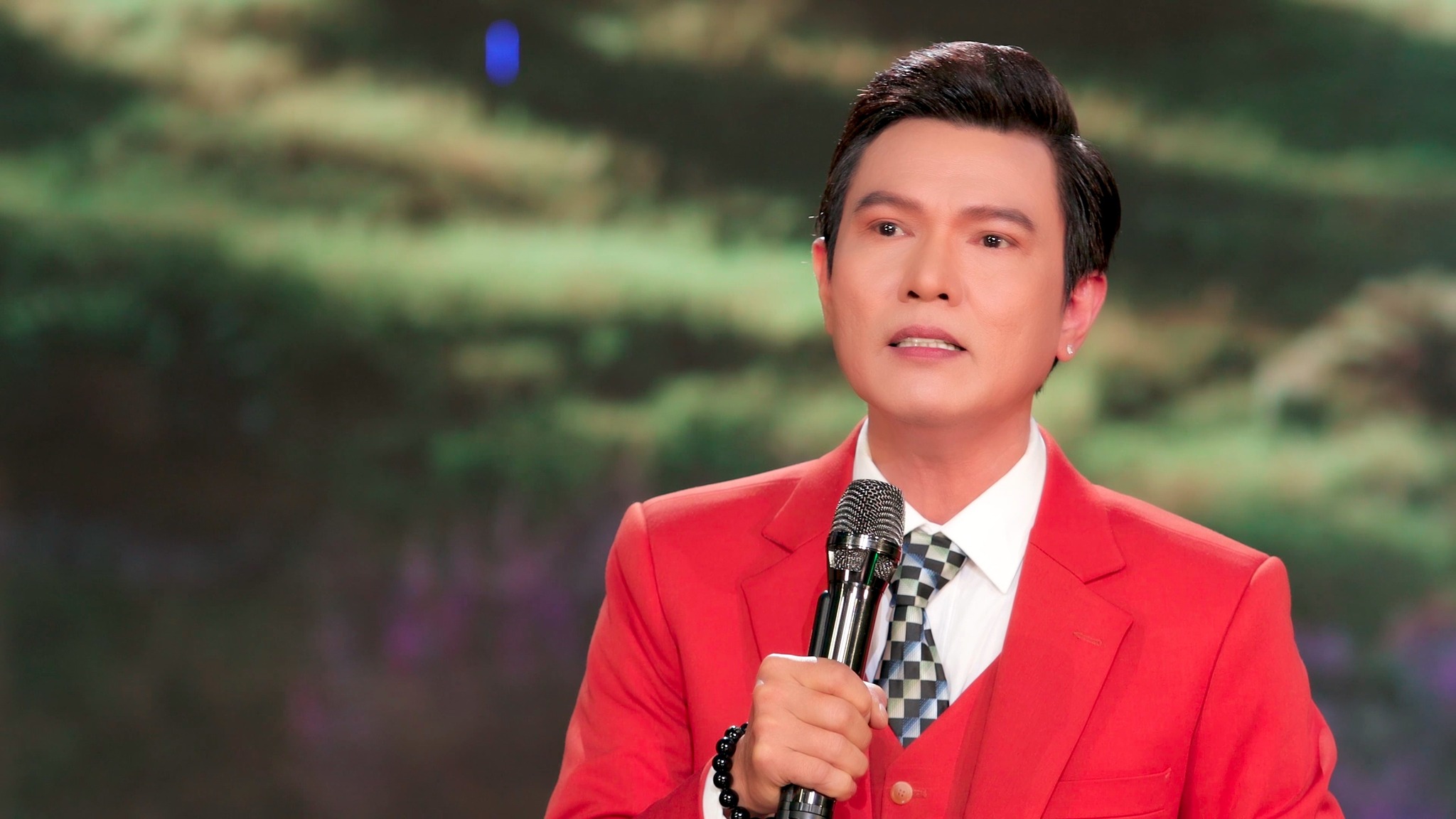 Nghệ sĩ Phước Lộc &ndash; Vở "B&uacute;t m&aacute;u" &ndash; H&agrave;nh tr&igrave;nh của đam m&ecirc;, ki&ecirc;n nhẫn v&agrave; biết ơn - Ảnh 4.