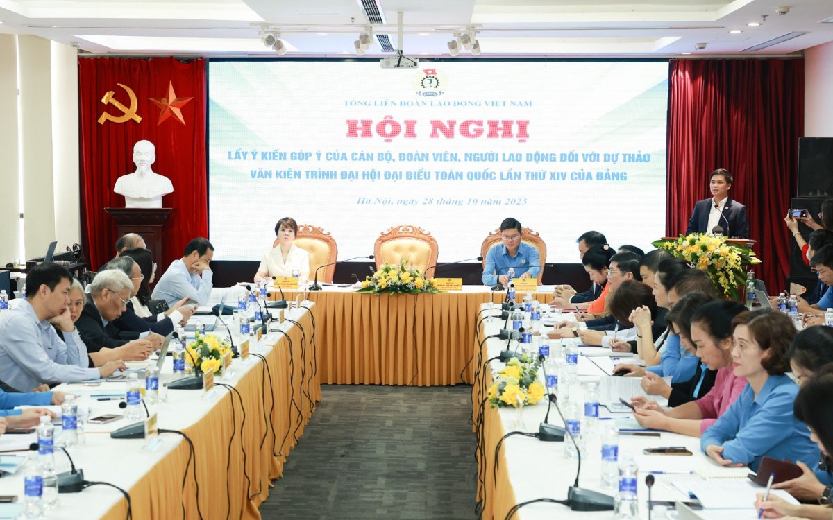 Hơn 2,5 triệu ý kiến góp ý dự thảo các văn kiện 
trình Đại hội XIV của Đảng