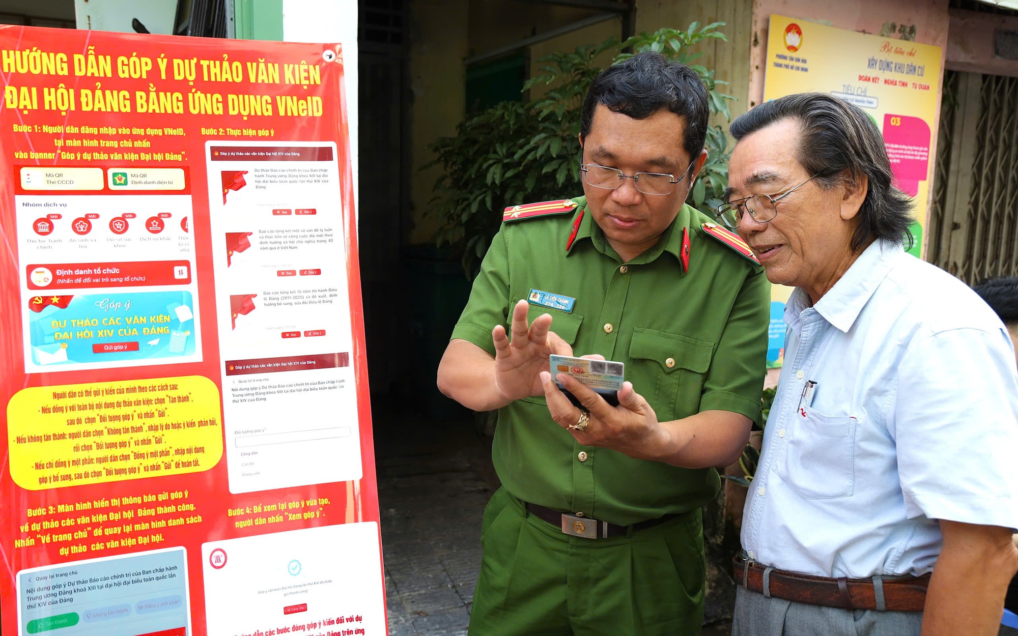 Thẩm thấu công nghệ số tới mỗi người dân