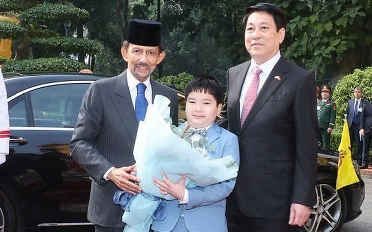 Chủ tịch nước Lương Cường chủ trì lễ đón chính thức Quốc vương Brunei