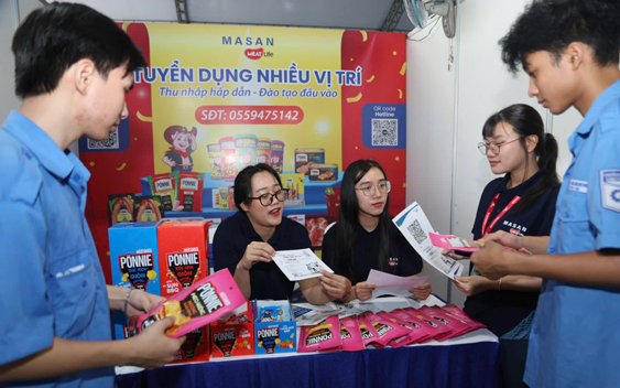 Nguồn nhân lực năm 2026 chịu tác động bởi những yếu tố nào? - Ảnh 4.