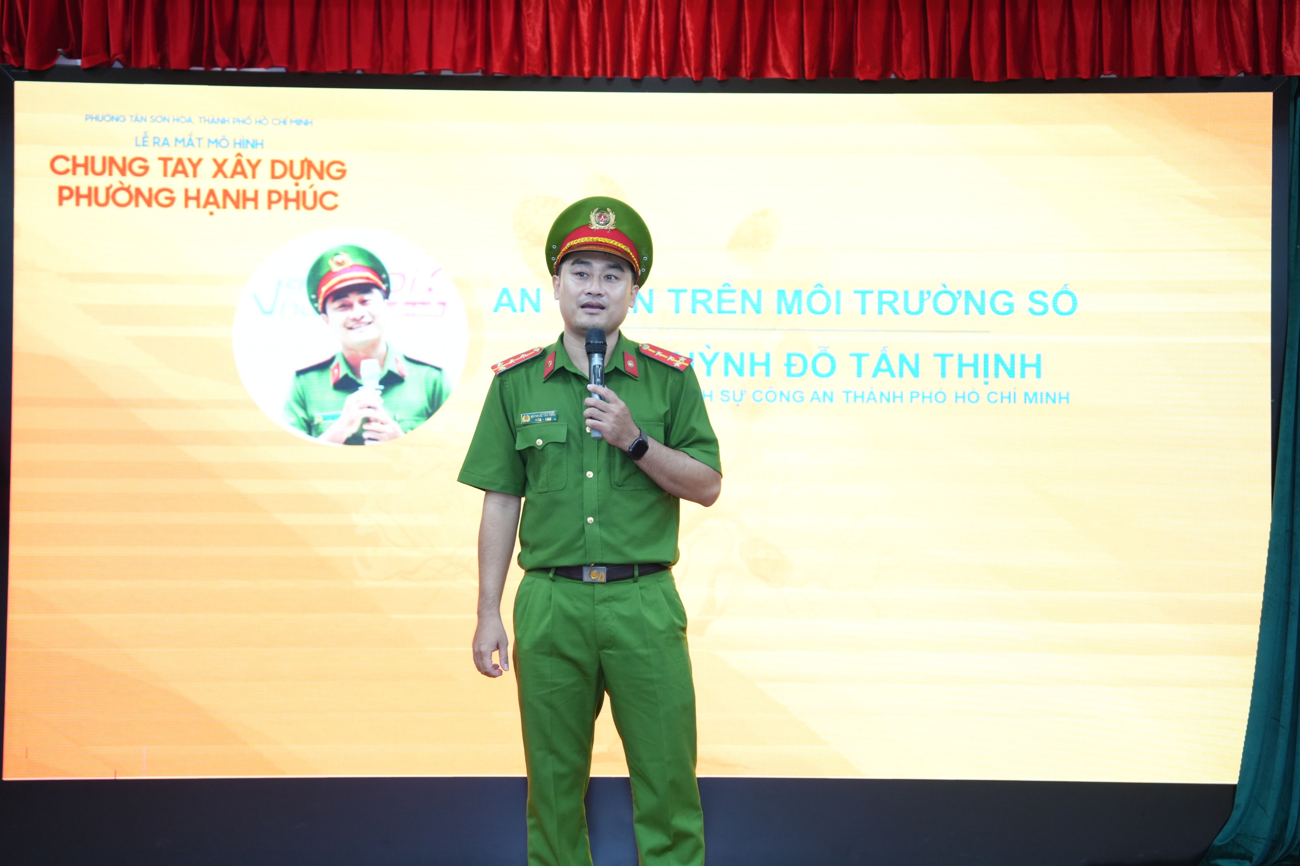 Ra mắt m&ocirc; h&igrave;nh "Chung tay x&acirc;y dựng phường T&acirc;n Sơn H&ograve;a hạnh ph&uacute;c", bắt đầu từ những điều giản dị - Ảnh 3.