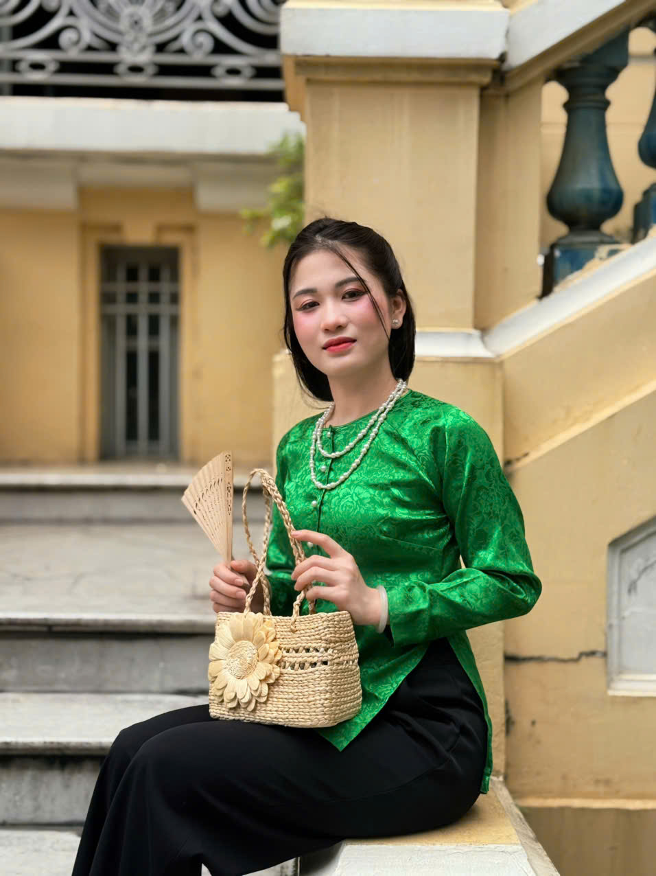 Ngọc Hân: Từ kinh doanh hoa lục bình đến giấc mơ nghệ thuật - Ảnh 4.