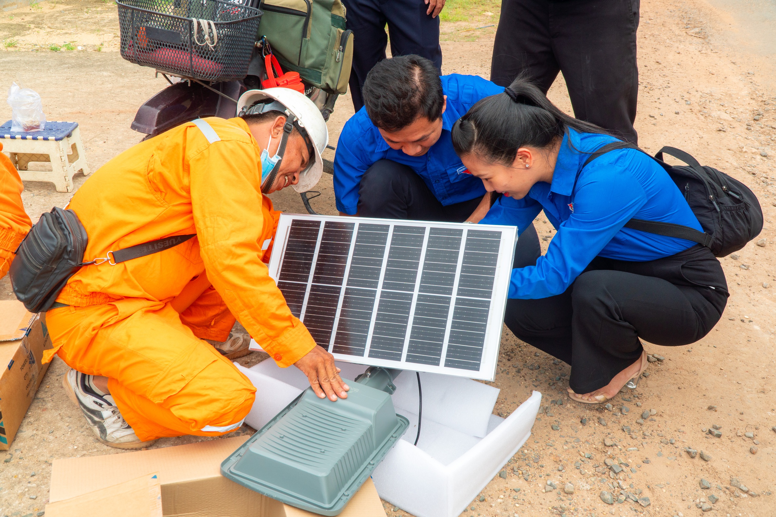 EVNSPC hướng đến đồng bào bị ảnh hưởng thiên tai, bão lụt trong “Tháng tri ân khách hàng 2025” - Ảnh 3.