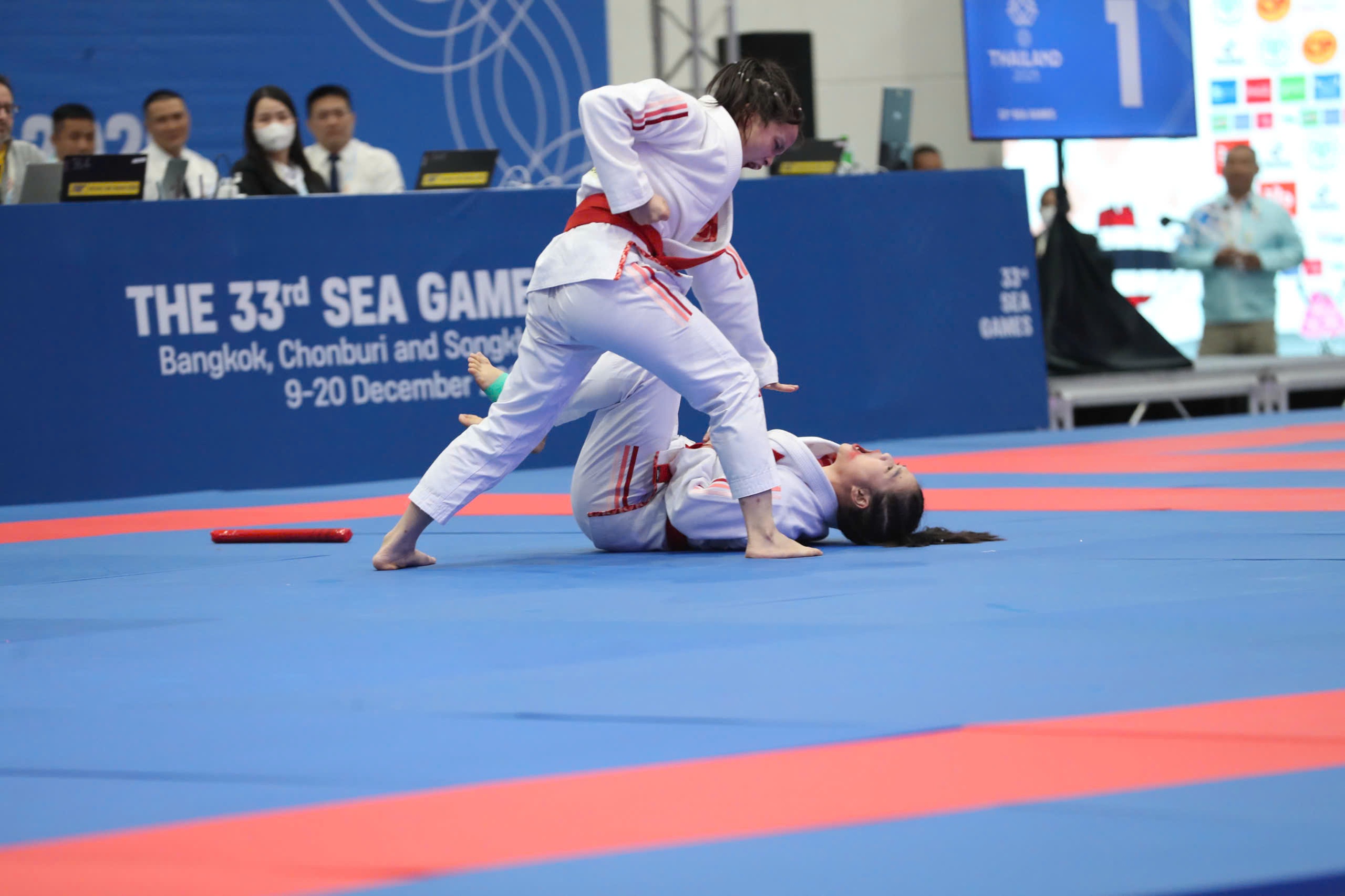 SEA Games 33 ng&agrave;y 10-12: Bơi bất ngờ c&oacute; tấm HCĐ tiếp sức nữ lịch sử - Ảnh 21.