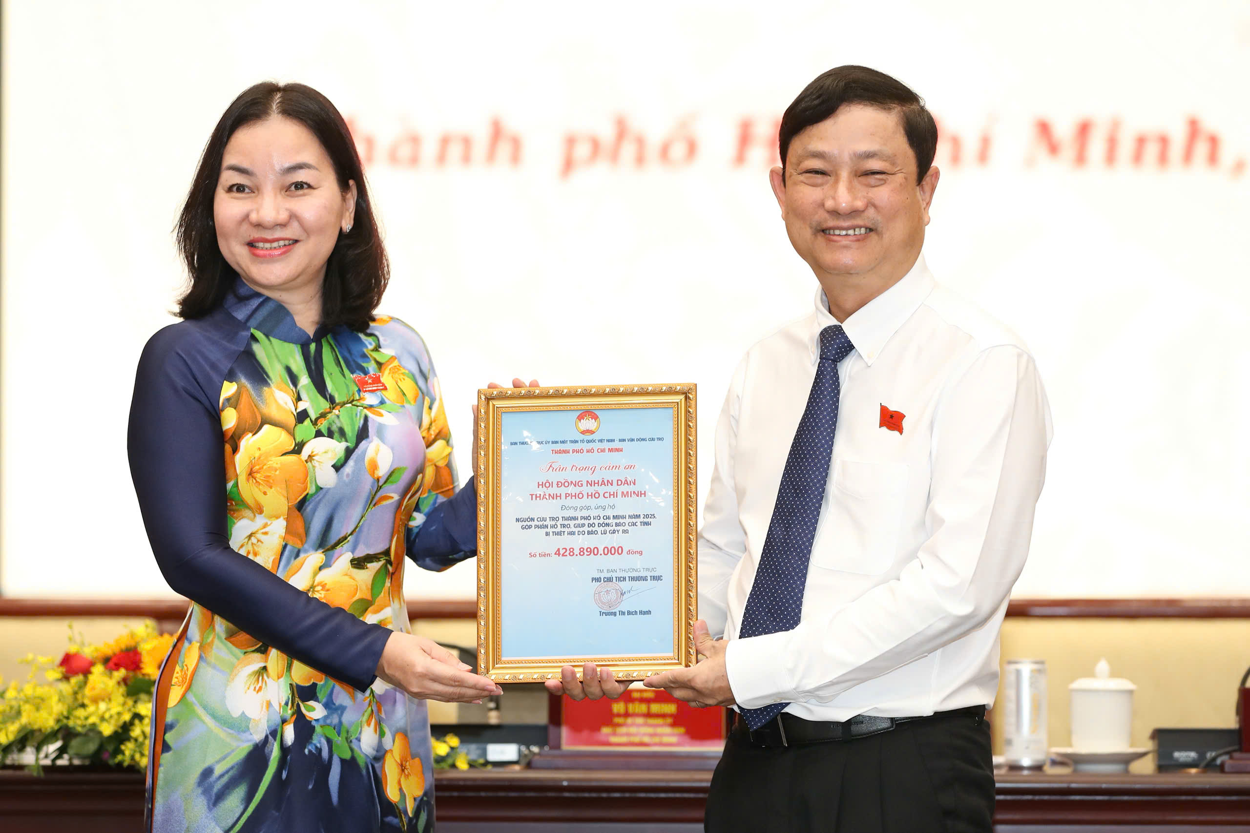 Chủ tịch HĐND TPHCM: Đại biểu HĐND phải l&agrave; cầu nối tin cậy giữa cử tri với ch&iacute;nh quyền - Ảnh 4.