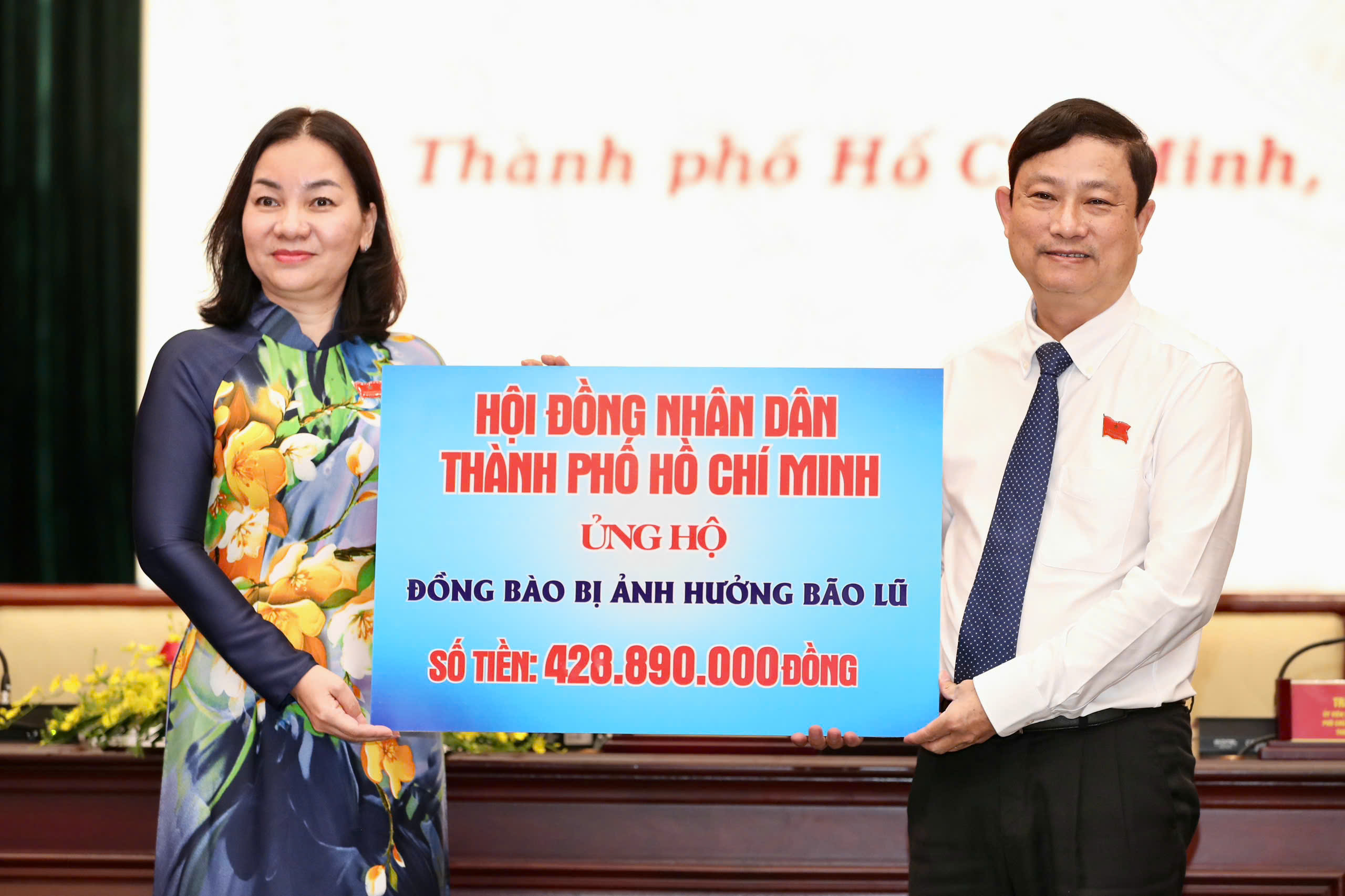 Chủ tịch HĐND TPHCM: Đại biểu HĐND phải l&agrave; cầu nối tin cậy giữa cử tri với ch&iacute;nh quyền - Ảnh 3.