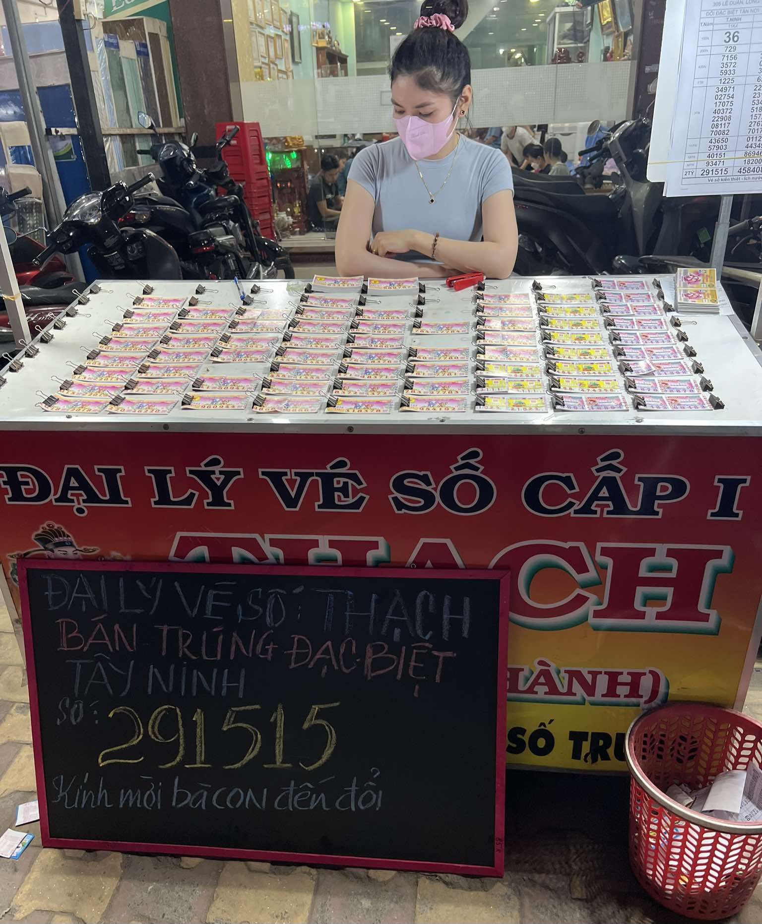 Đại l&yacute; Xổ số miền Nam t&igrave;m người tr&uacute;ng độc đắc 28 tỉ Đồng tại Đồng Nai - Ảnh 2.