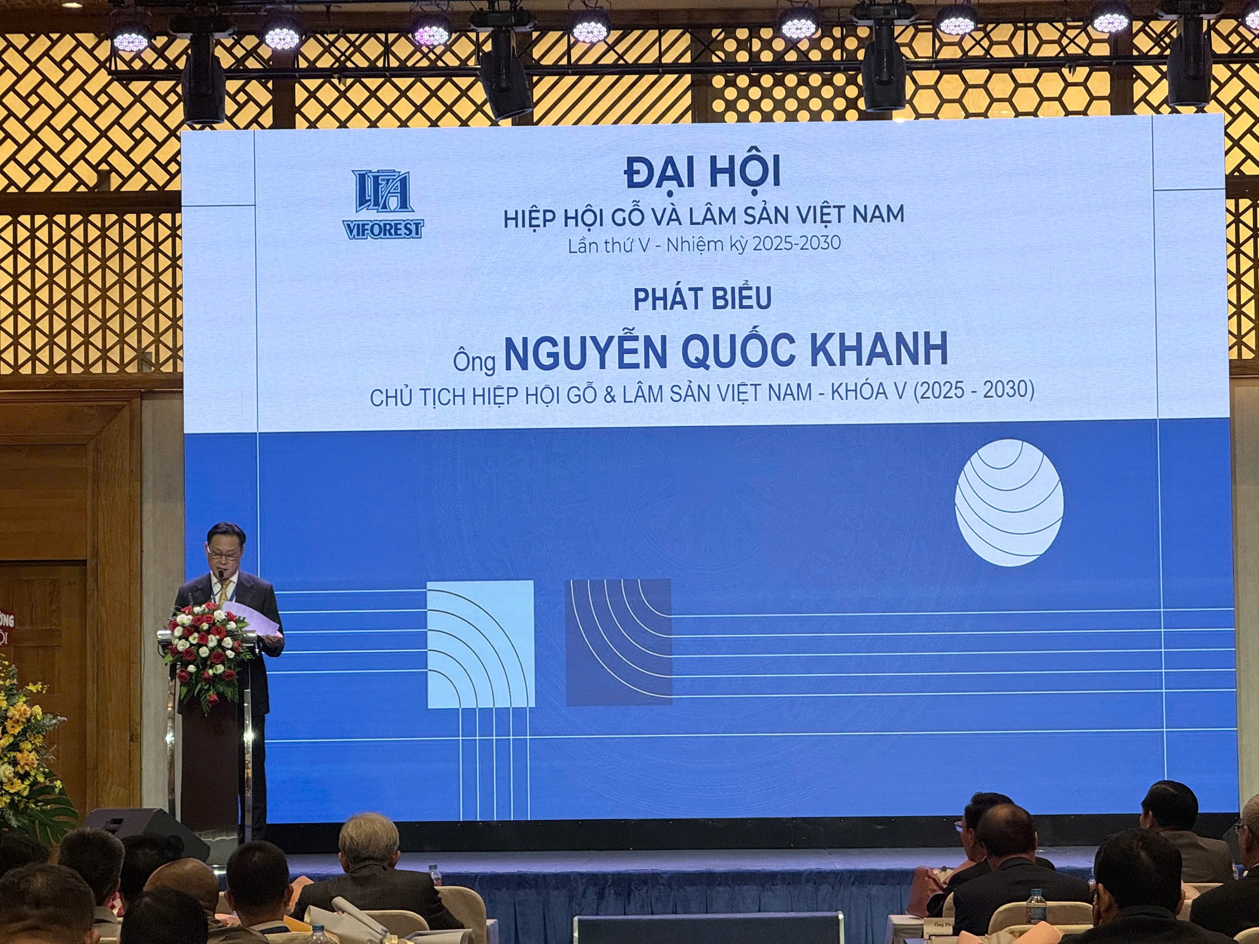 &Ocirc;ng Nguyễn Quốc Khanh được bầu l&agrave;m Chủ tịch Hiệp hội Gỗ v&agrave; L&acirc;m sản Việt Nam - Ảnh 1.