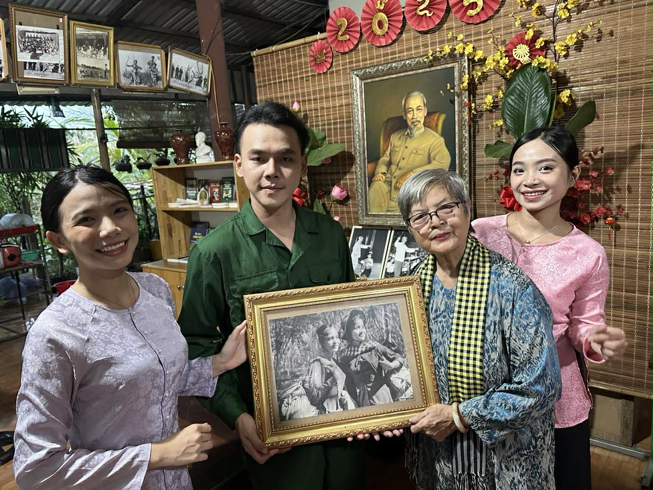 VTV2 ph&aacute;t s&oacute;ng phim t&agrave;i liệu "Văn h&oacute;a thời chống Mỹ 1960-1975" - Ảnh 3.