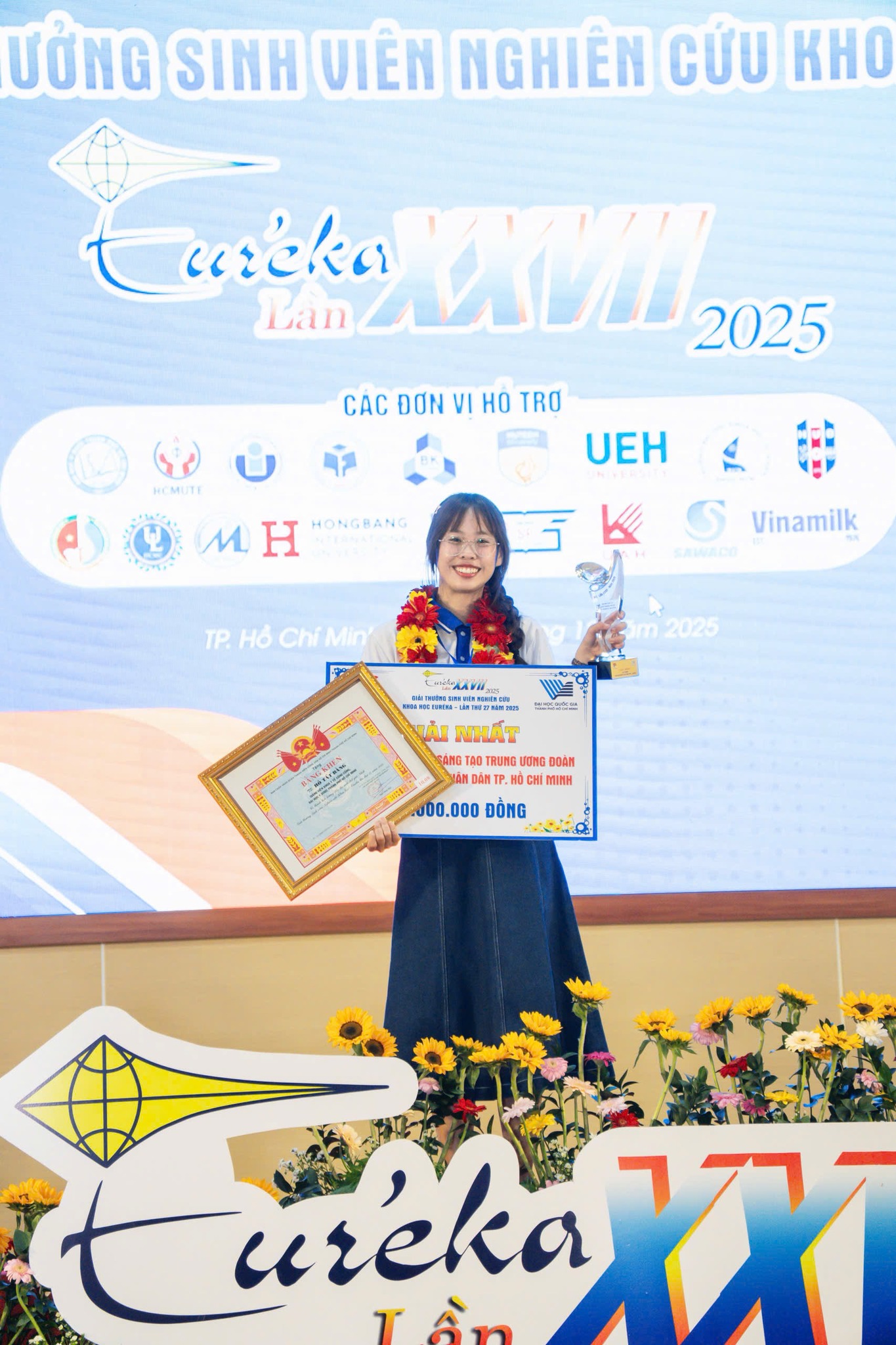 Hỗ trợ t&acirc;m l&yacute; cho người bị ung thư đoạt giải nhất Nghi&ecirc;n cứu khoa học Eur&eacute;ka - Ảnh 3.