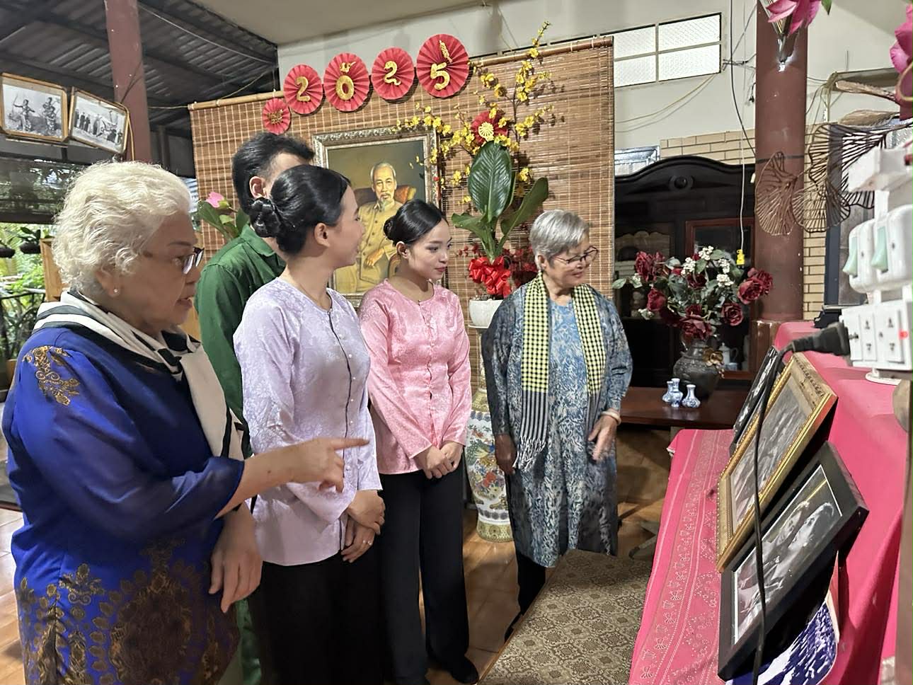 VTV2 ph&aacute;t s&oacute;ng phim t&agrave;i liệu "Văn h&oacute;a thời chống Mỹ 1960-1975" - Ảnh 2.