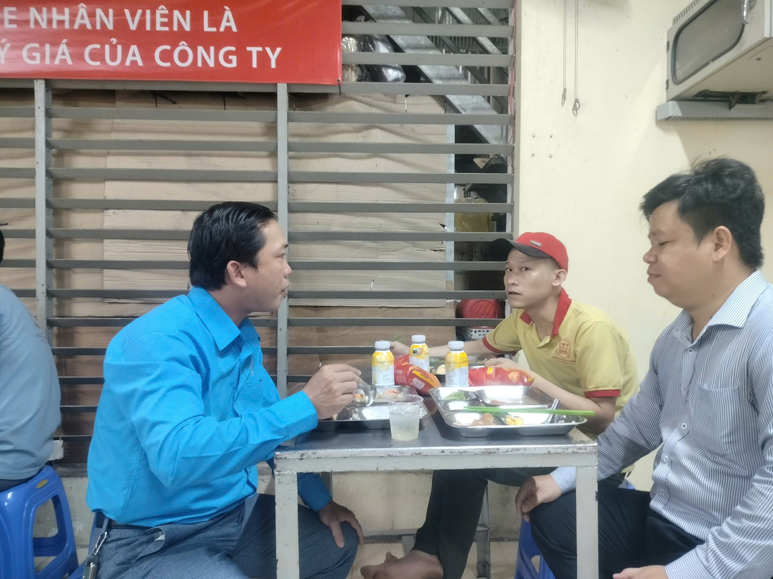 G&Oacute;P &Yacute; DỰ THẢO ĐIỀU LỆ C&Ocirc;NG ĐO&Agrave;N VIỆT NAM (SỬA ĐỔI): T&igrave;m m&ocirc; h&igrave;nh ph&ugrave; hợp - Ảnh 1.