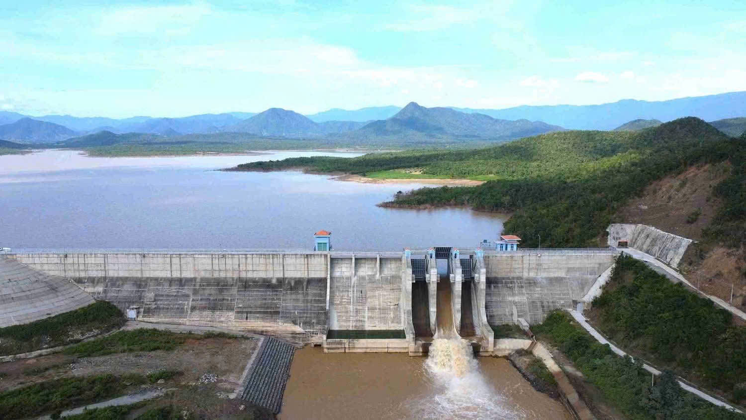 Khánh Hòa: Kiểm định hồ Sông Than sau sự cố nứt, thấm thân đập - Ảnh 3.