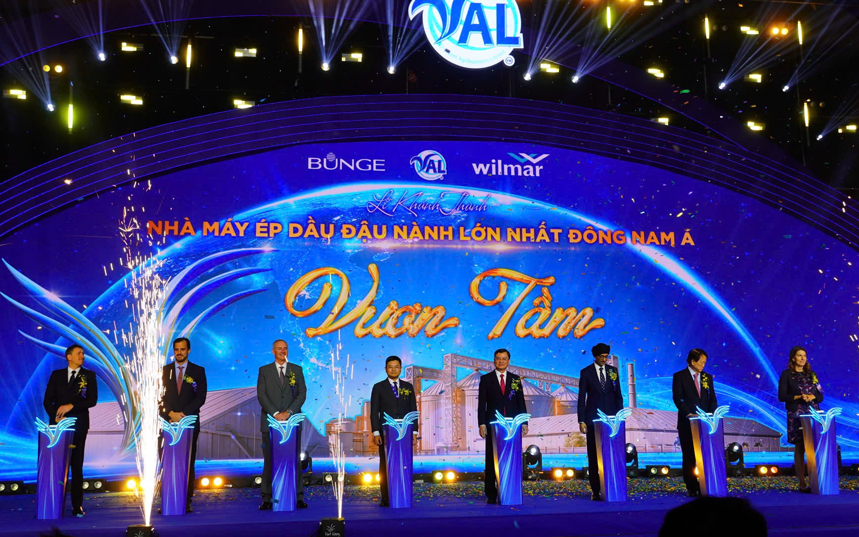 TP HCM khánh thành dây chuyền ép dầu đậu nành lớn nhất Đông Nam Á