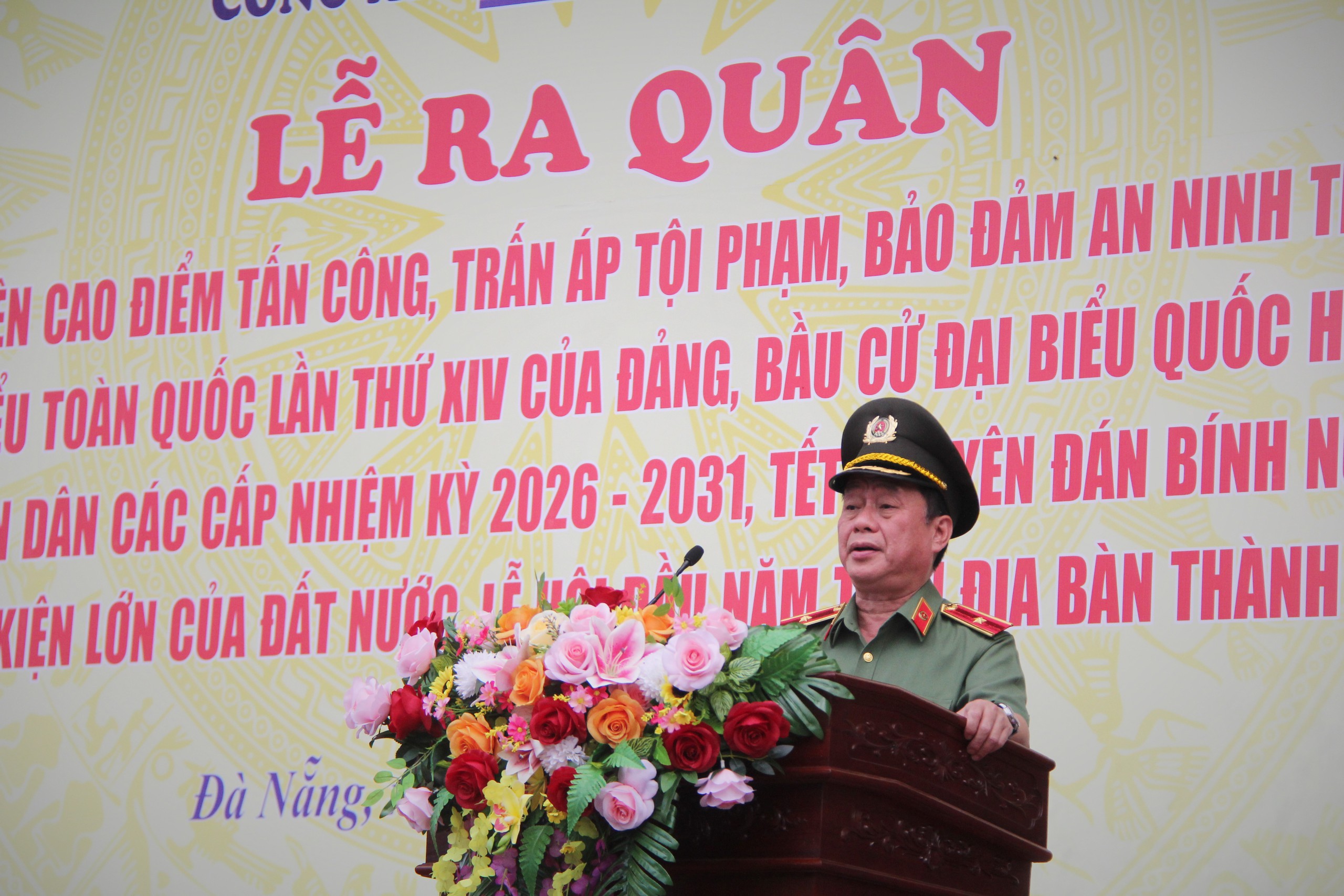 C&ocirc;ng an Đ&agrave; Nẵng ra qu&acirc;n cao điểm bảo đảm an ninh trật tự trước c&aacute;c sự kiện trọng điểm - Ảnh 5.