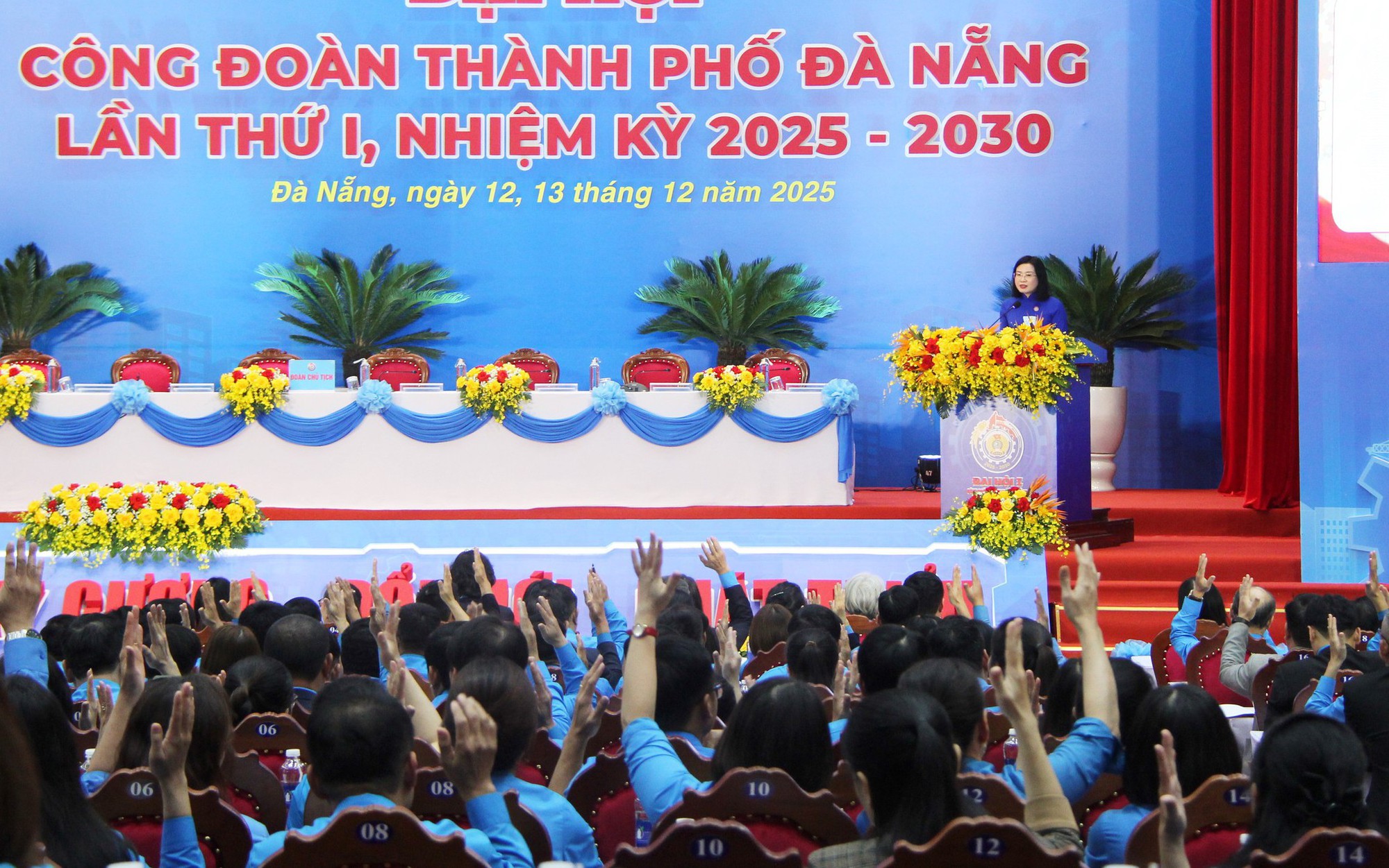 Đại hội Công đoàn thành phố Đà Nẵng lần thứ I chính thức khai mạc