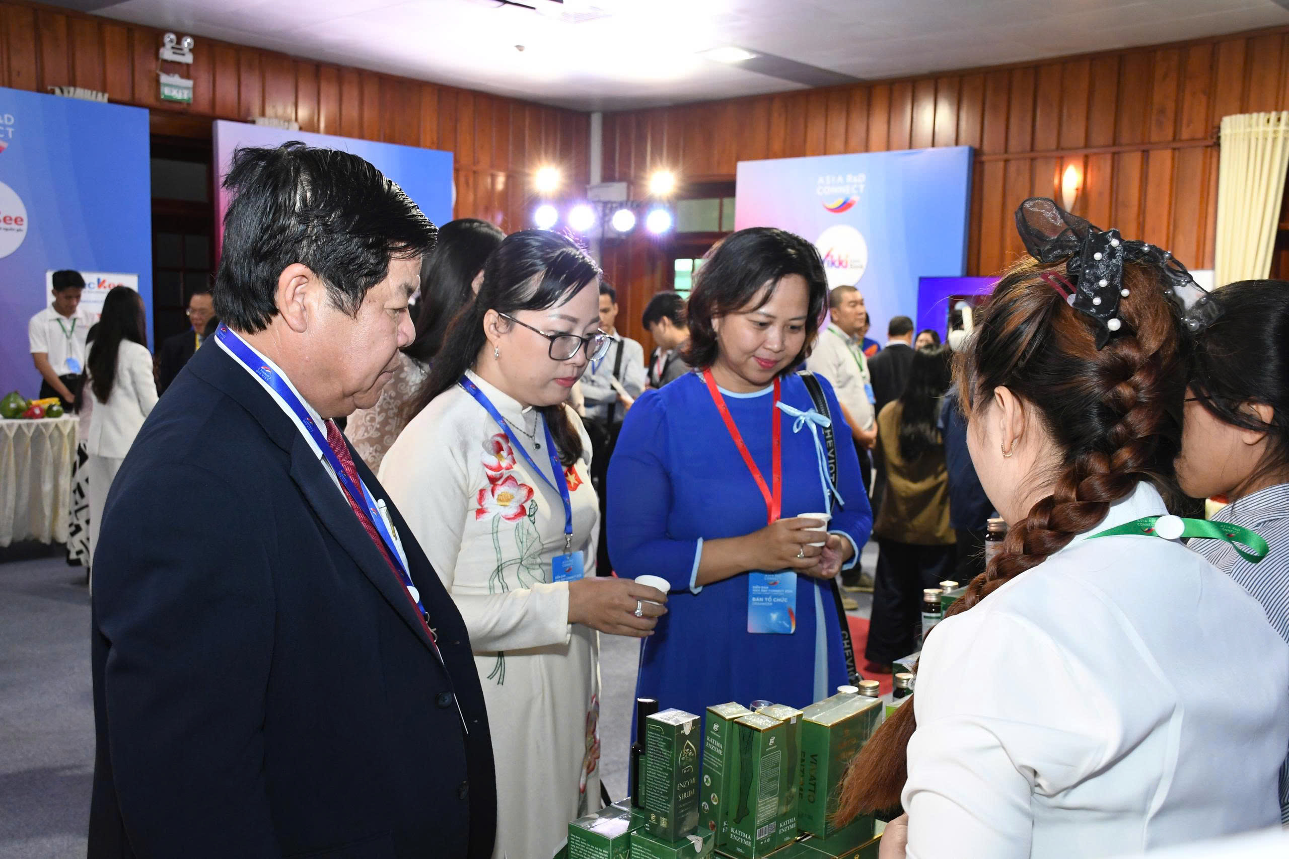 T&acirc;y Ninh tổ chức diễn đ&agrave;n kết nối tr&iacute; tuệ to&agrave;n cầu v&agrave; ph&aacute;t triển kinh tế bền vững - Ảnh 3.