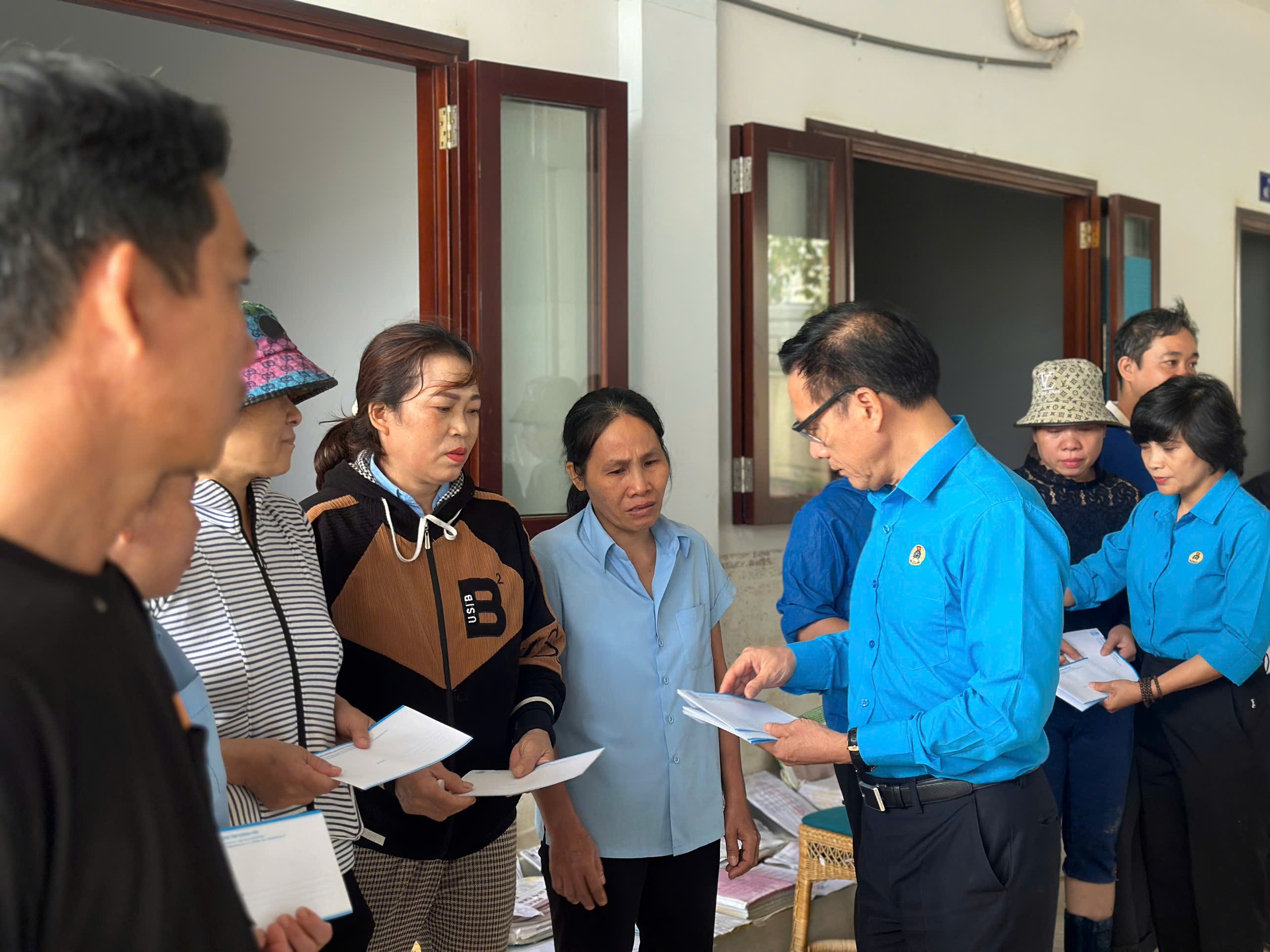 C&ocirc;ng đo&agrave;n Kh&aacute;nh H&ograve;a: Chăm lo thiết thực người lao động, quyết t&acirc;m đổi mới trong nhiệm kỳ 2025-2030 - Ảnh 3.