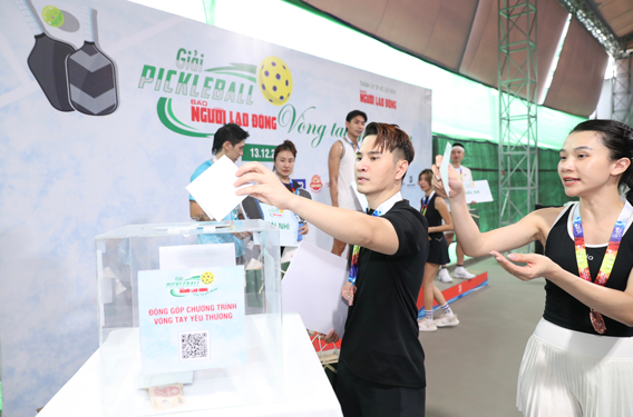 Giải Pickleball "Vòng tay yêu thương" năm 2025: Những khoảnh khắc ý nghĩa - Ảnh 8.