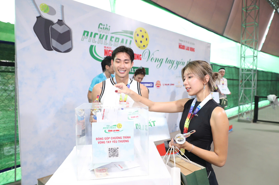 Giải Pickleball "Vòng tay yêu thương" năm 2025: Những khoảnh khắc ý nghĩa - Ảnh 7.