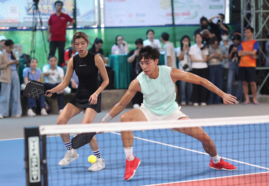 Giải Pickleball "Vòng tay yêu thương" năm 2025: Những khoảnh khắc ý nghĩa - Ảnh 12.