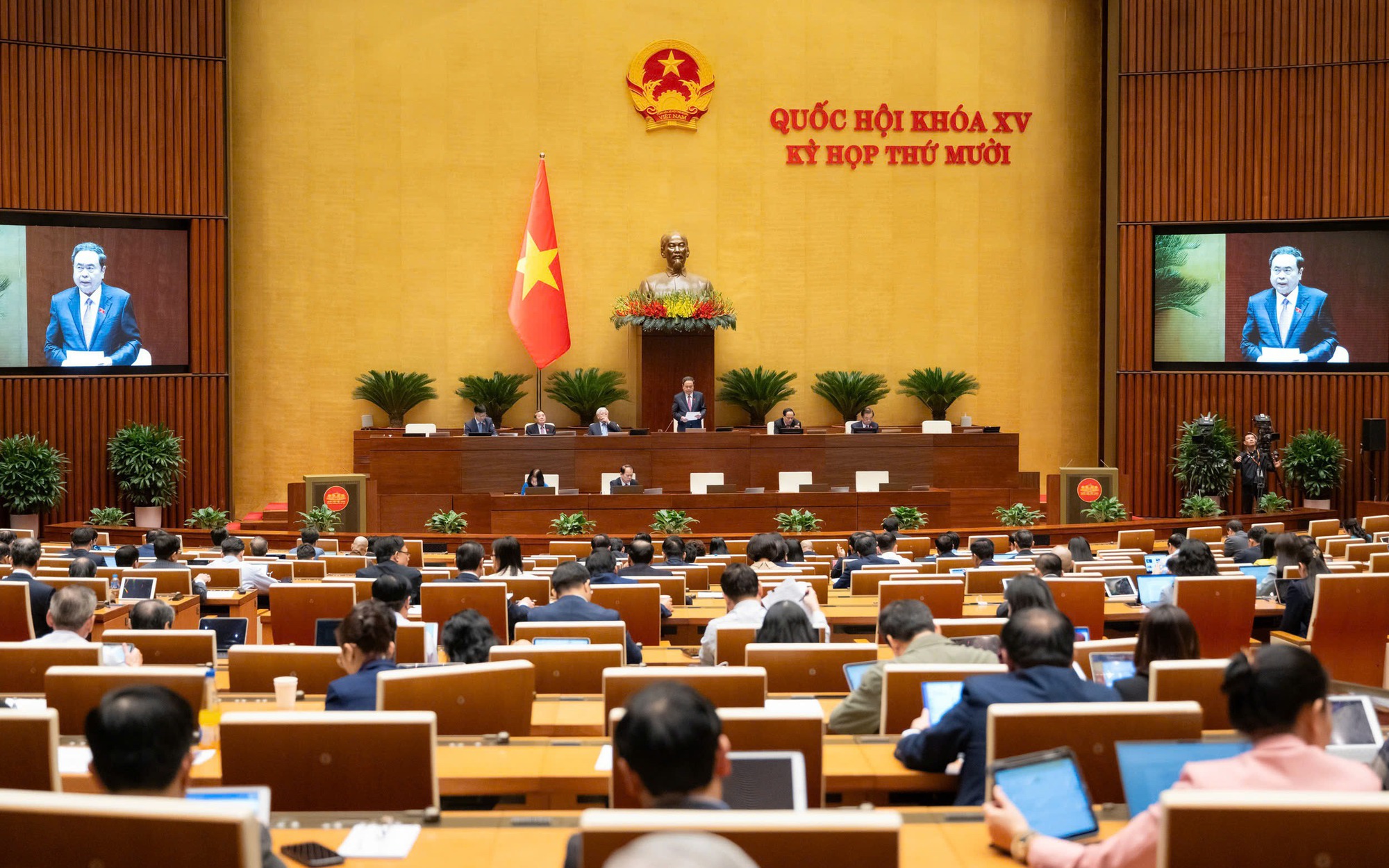 Những điểm mới, nổi bật của nhiều luật, nghị quyết vừa được Quốc hội thông qua