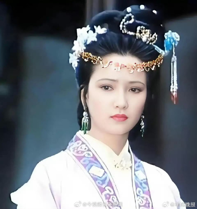 "L&yacute; Sư Sư xinh đẹp nhất" H&agrave; T&igrave;nh qua đời - Ảnh 6.