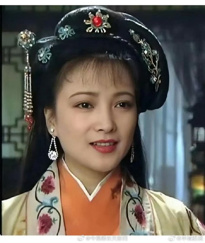 "L&yacute; Sư Sư xinh đẹp nhất" H&agrave; T&igrave;nh qua đời - Ảnh 2.