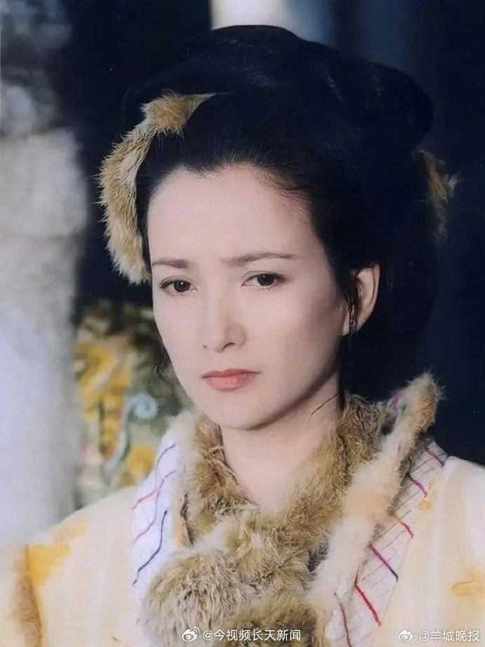 "L&yacute; Sư Sư xinh đẹp nhất" H&agrave; T&igrave;nh qua đời - Ảnh 4.