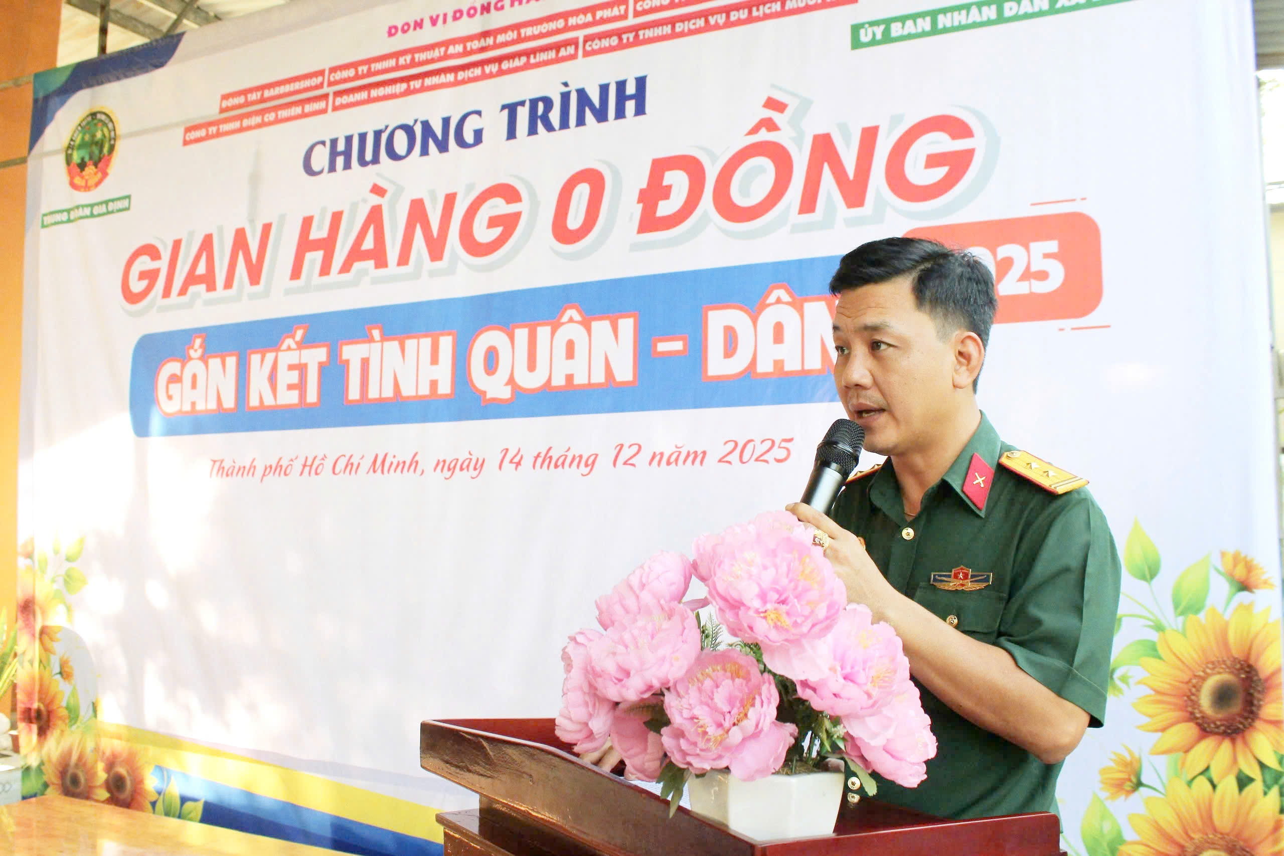 TPHCM: "Gian h&agrave;ng 0 đồng" gắn kết t&igrave;nh qu&acirc;n - d&acirc;n  - Ảnh 1.