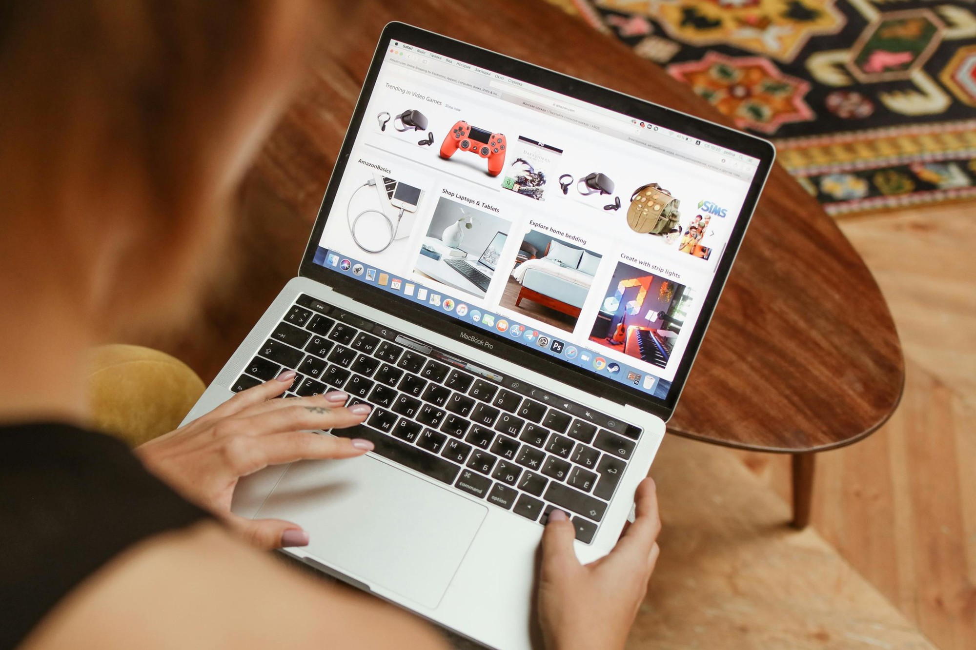 Thủ đoạn lừa đảo mới bằng AI khiến nh&agrave; b&aacute;n online lo lắng - Ảnh 1.