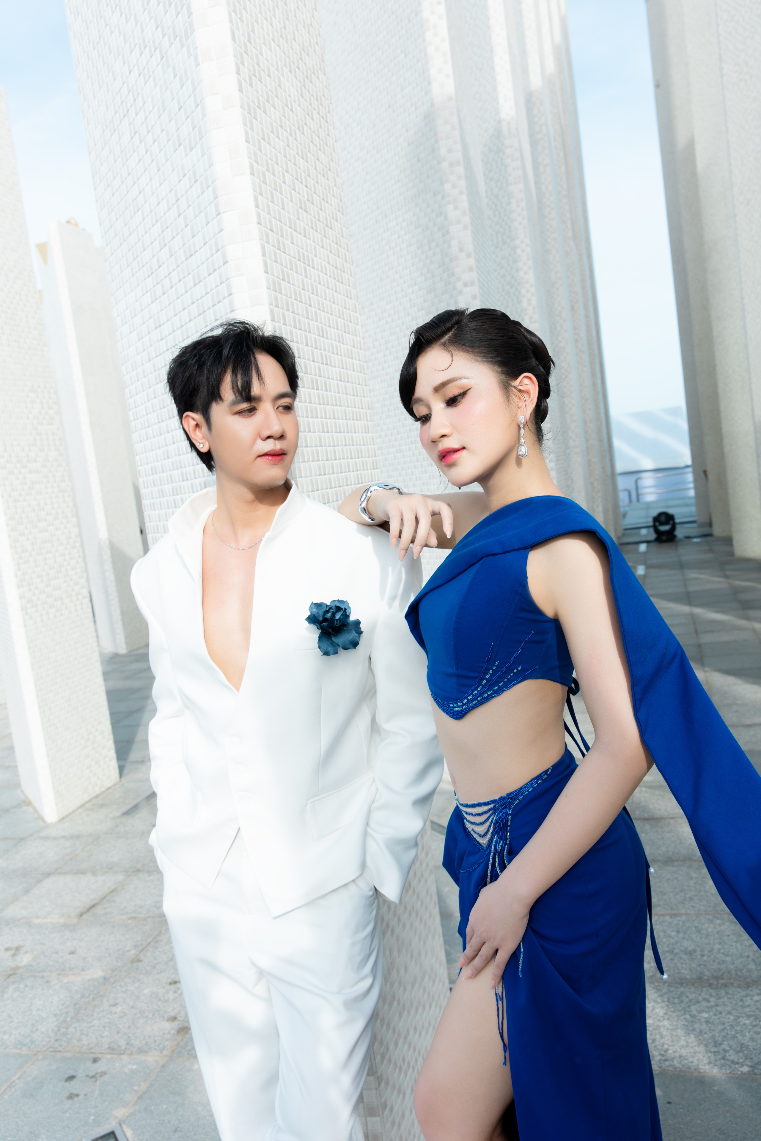 Bí quyết giúp Hoa hậu Trần Minh Phương giữ dáng đẹp, eo thon - Ảnh 3.