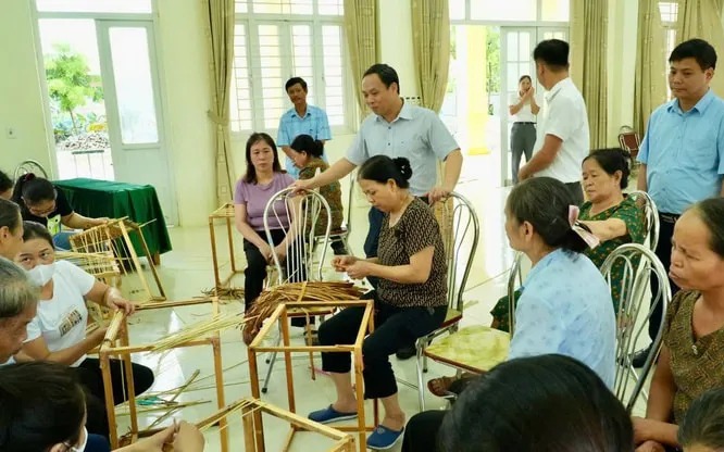 Học tập, nâng cao trình độ: Con đường thoát nghèo bền vững