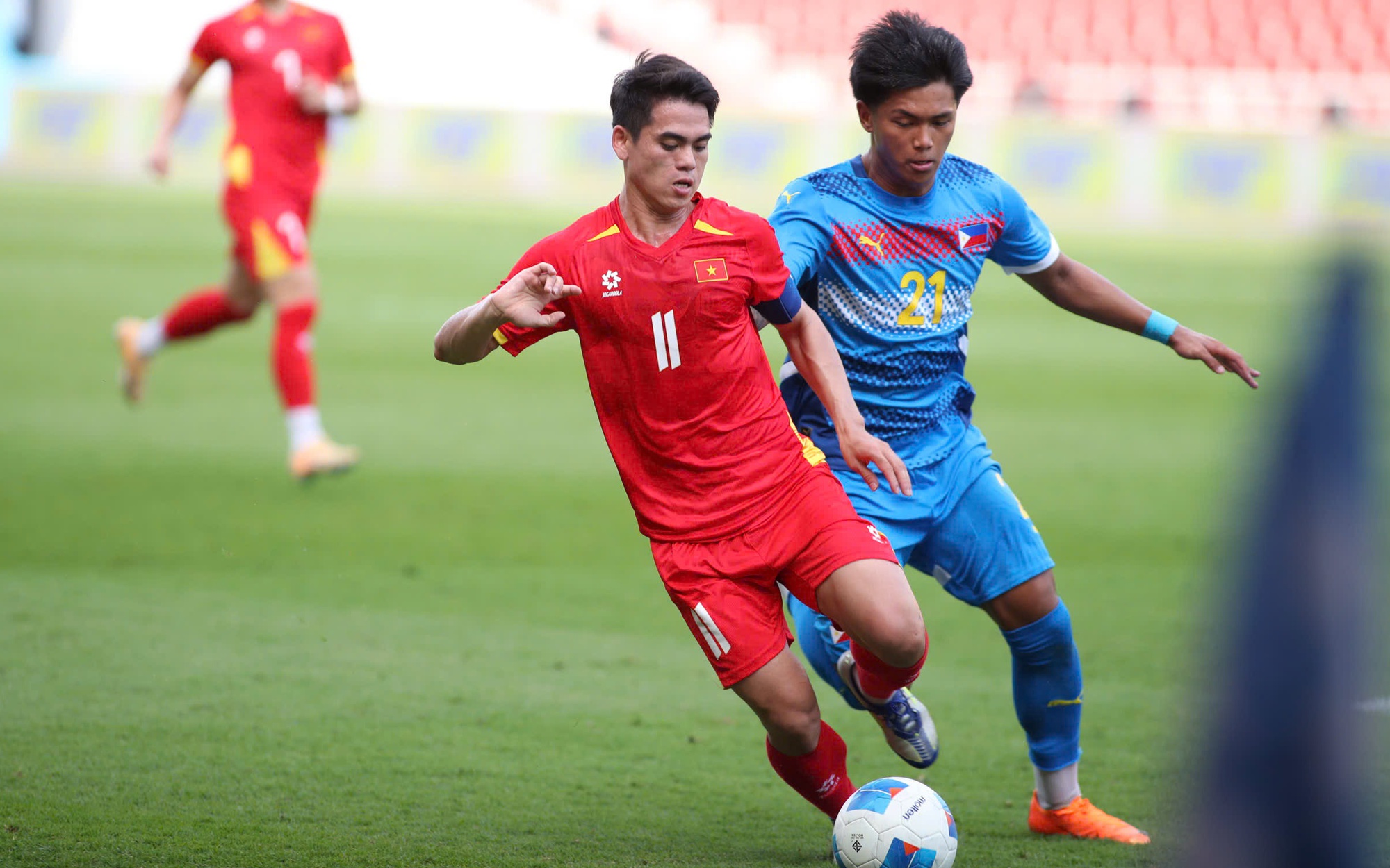 U22 Việt Nam: "K&eacute;p phụ" tỏa s&aacute;ng - Ảnh 3.