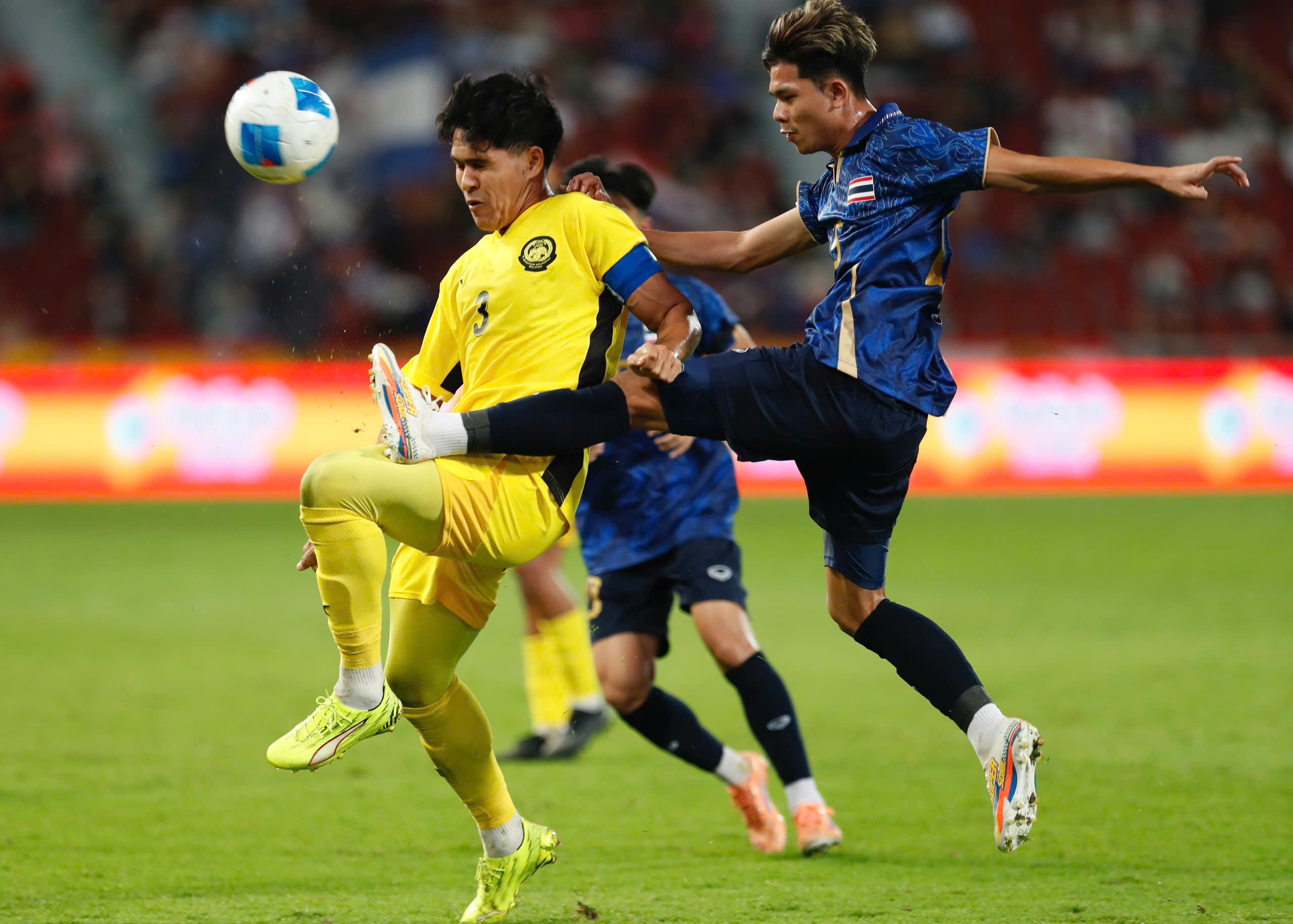 X&aacute;c định hai đội v&agrave;o chung kết b&oacute;ng đ&aacute; nam SEA Games 33 - Ảnh 3.