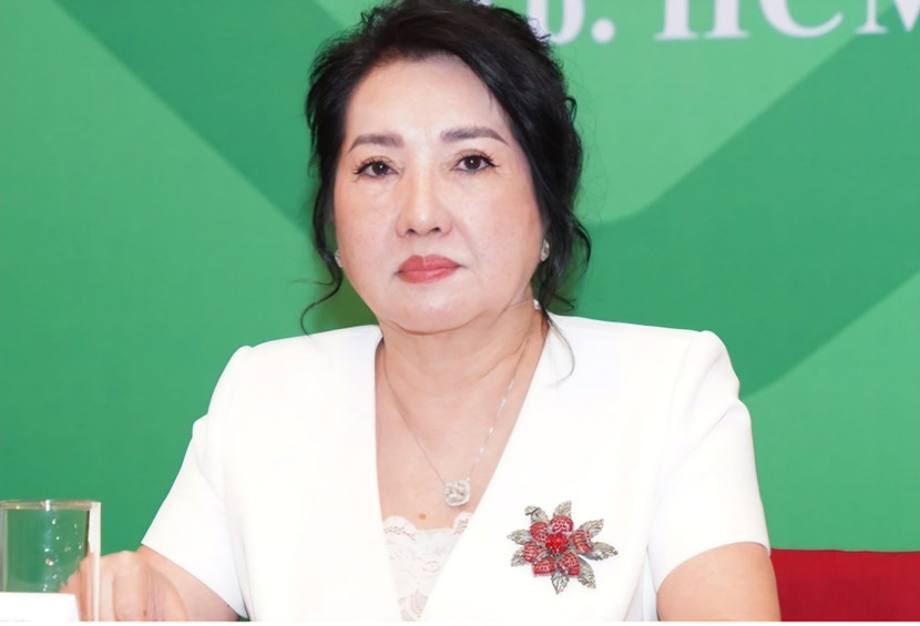 Cựu Tổng gi&aacute;m đốc Tập đo&agrave;n Cao su Trần Ngọc Thuận nhận hối lộ 2 vali tiền mặt - Ảnh 2.