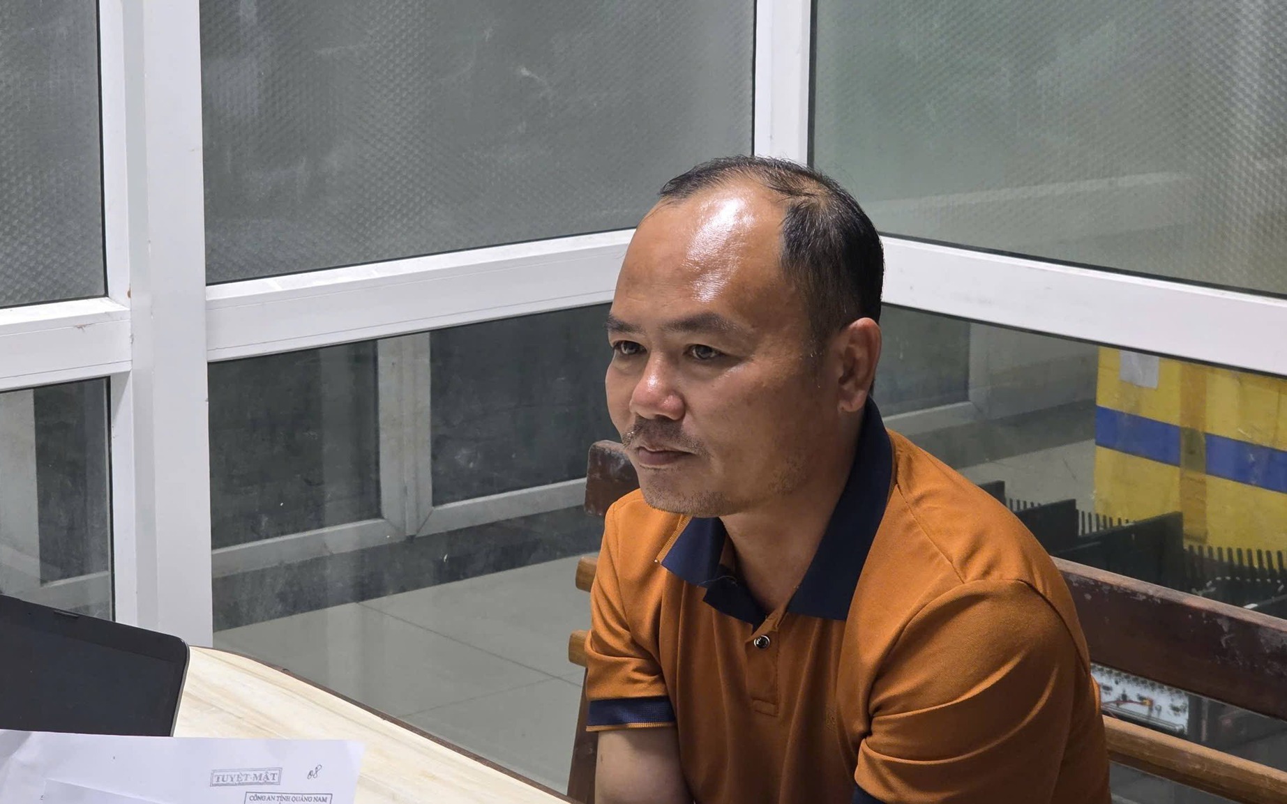 Công an Đà Nẵng bắt một đối tượng lẩn trốn trong chùa ở TPHCM