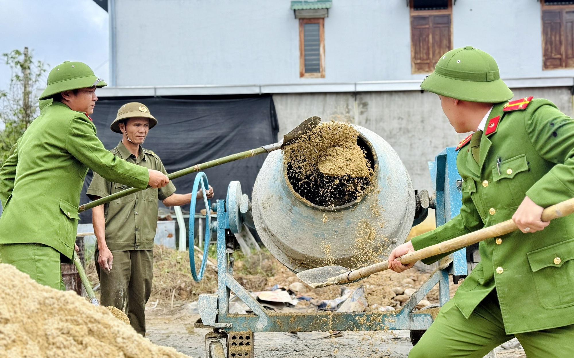 Công an TP Huế quyết tâm hoàn thành "Chiến dịch Quang Trung" trước thời hạn 10 ngày