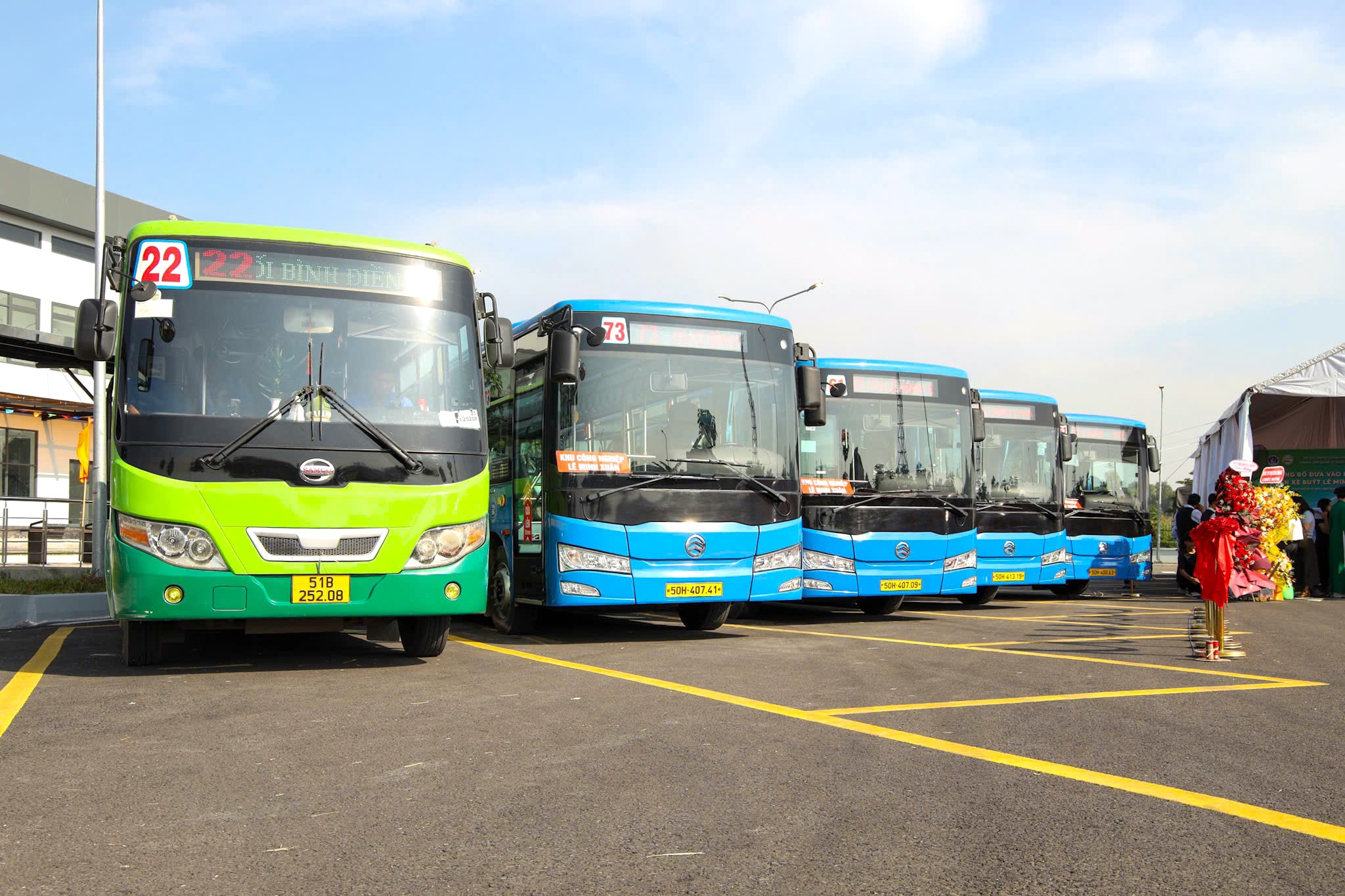 Thông tin nổi bật tại TPHCM 16-12: Vận hành bến xe buýt Lê Minh Xuân - Ảnh 3.