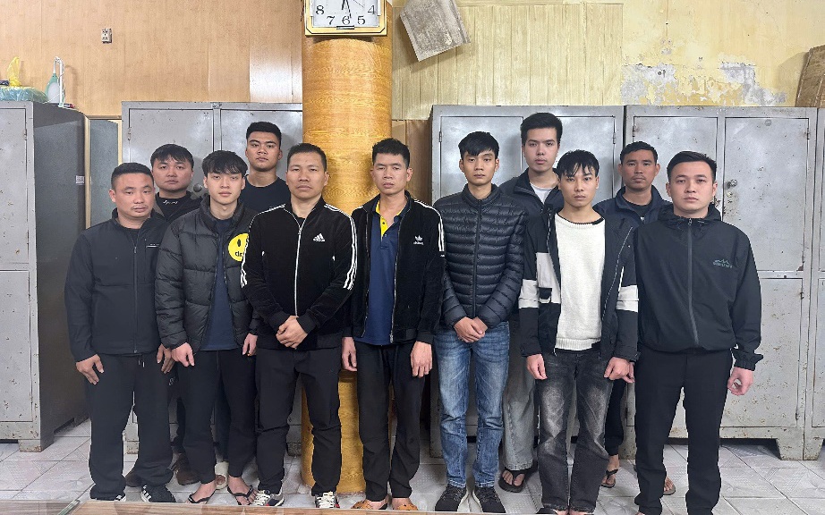 Khởi tố 13 đối tượng trong đường dây đánh bạc trực tuyến
