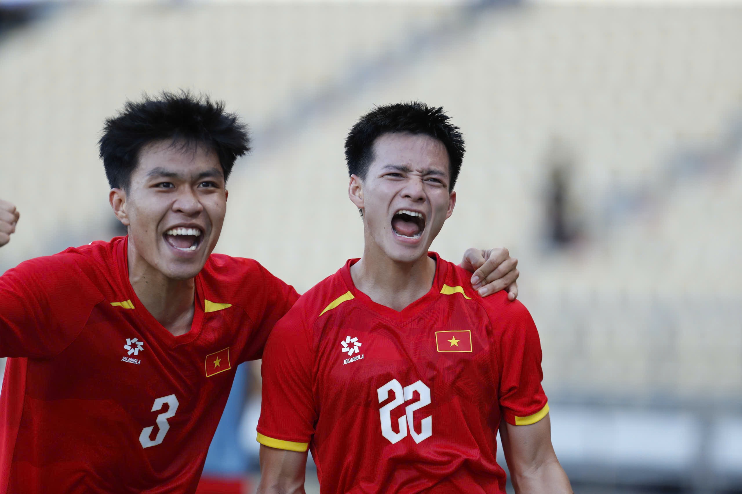 Tiền đạo Nguyễn Thanh Nh&agrave;n v&agrave; b&agrave;n thắng đầu ti&ecirc;n ở SEA Games 33 - Ảnh 2.
