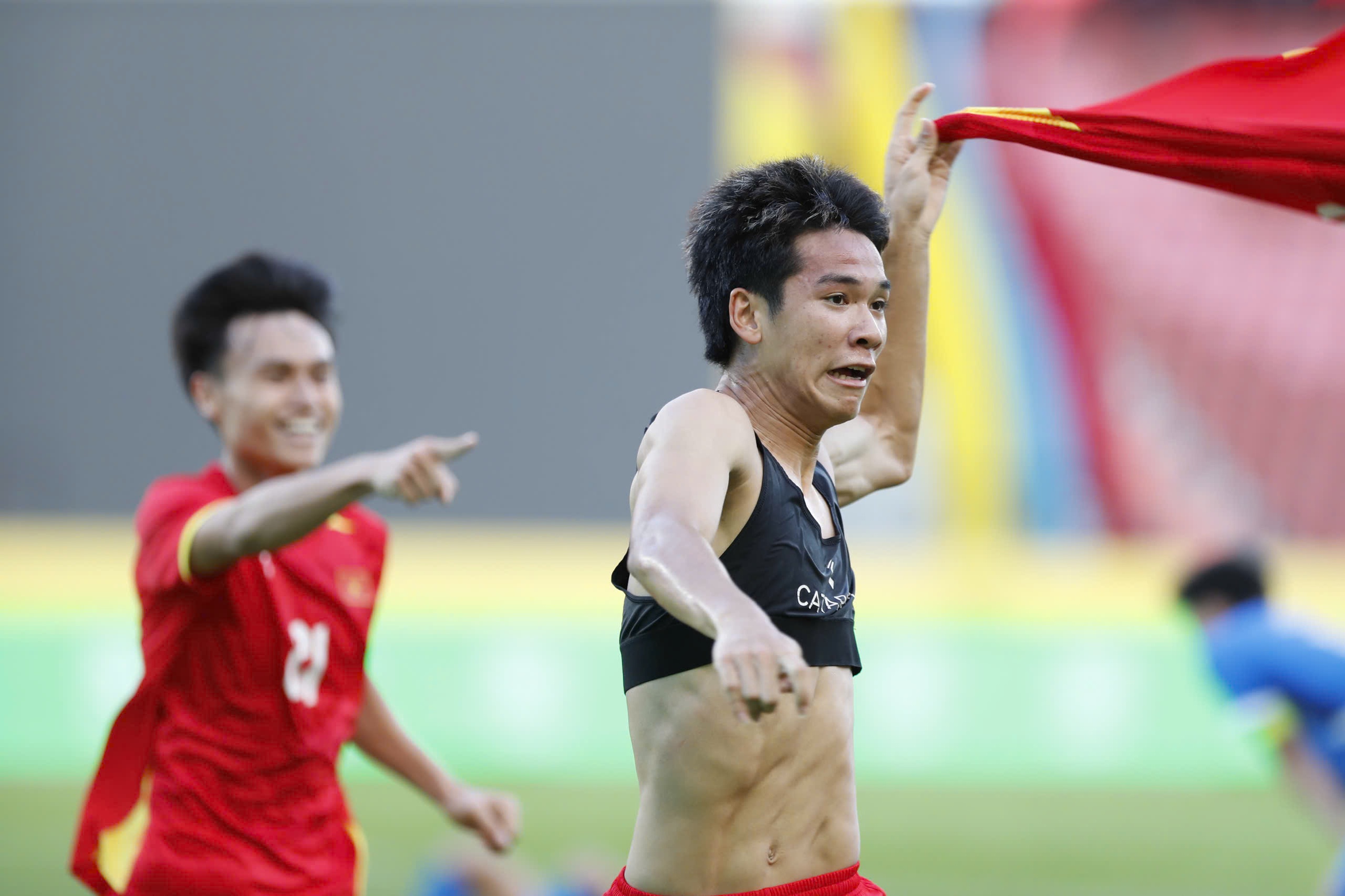 Tiền đạo Nguyễn Thanh Nh&agrave;n v&agrave; b&agrave;n thắng đầu ti&ecirc;n ở SEA Games 33 - Ảnh 3.